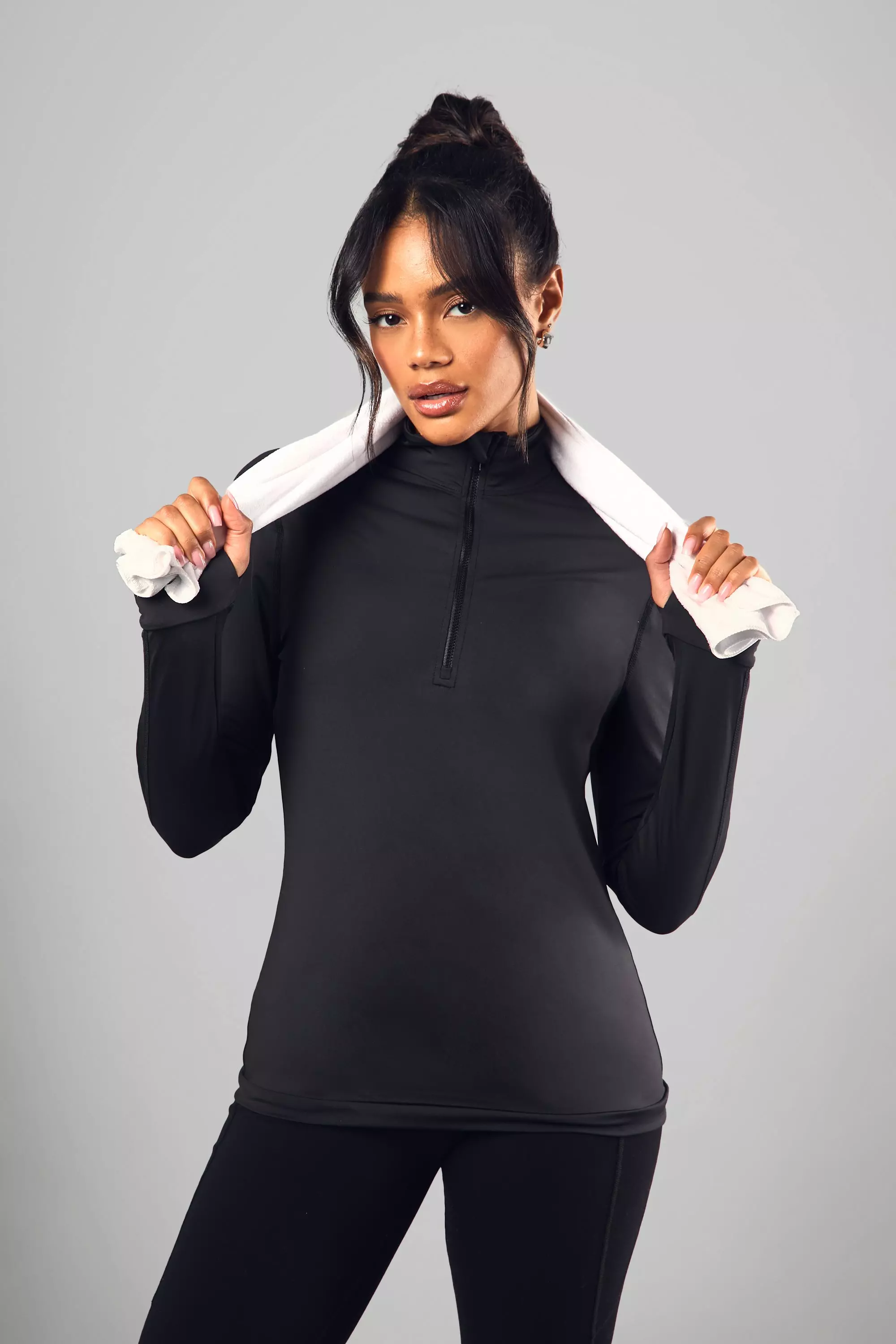 Black DSGN Studio Sport Half Zip Loose Fit Sports Top alternative image
