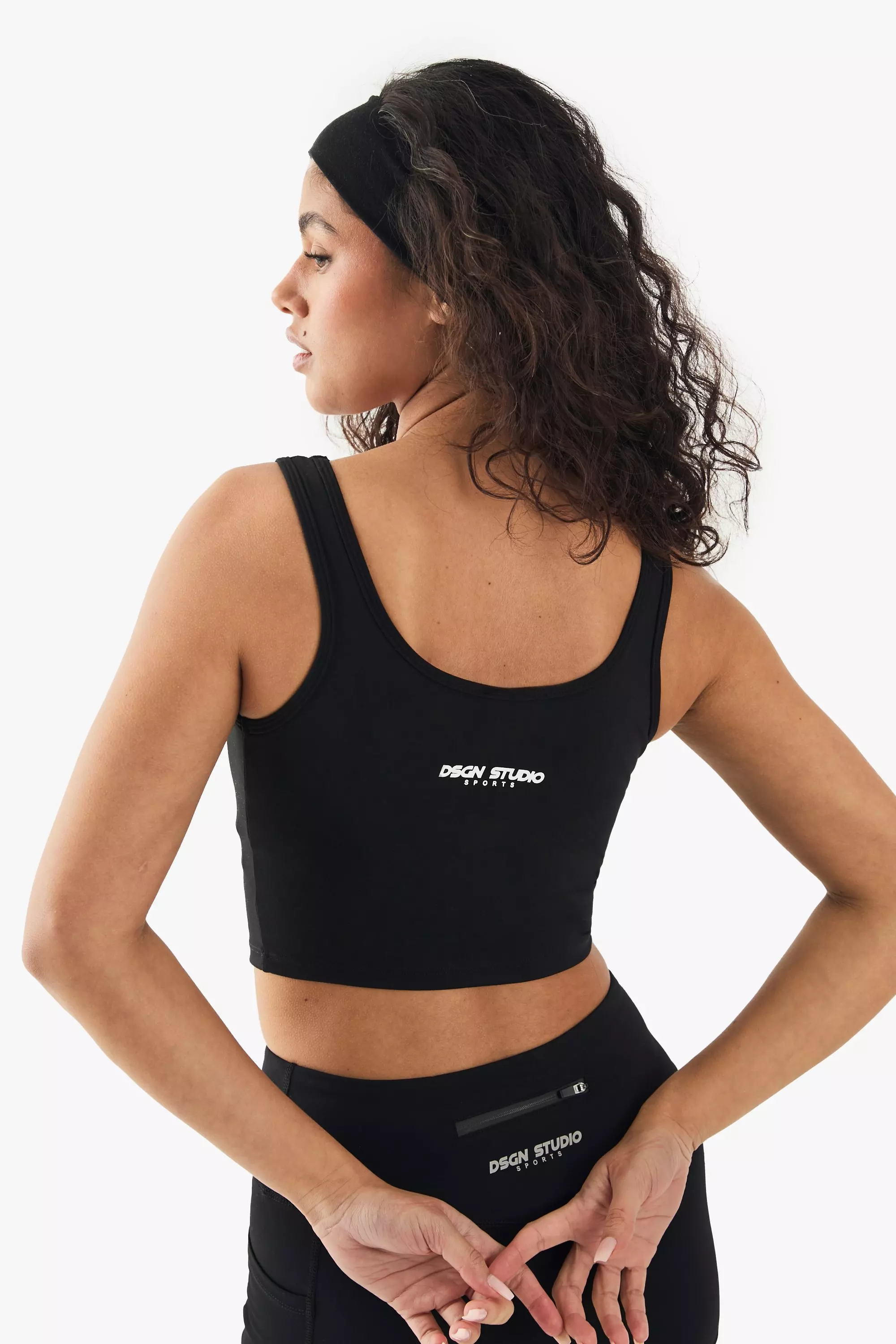 Black DSGN Studio Supersoft Peached Sculpt Padded Sports Bra alternative image