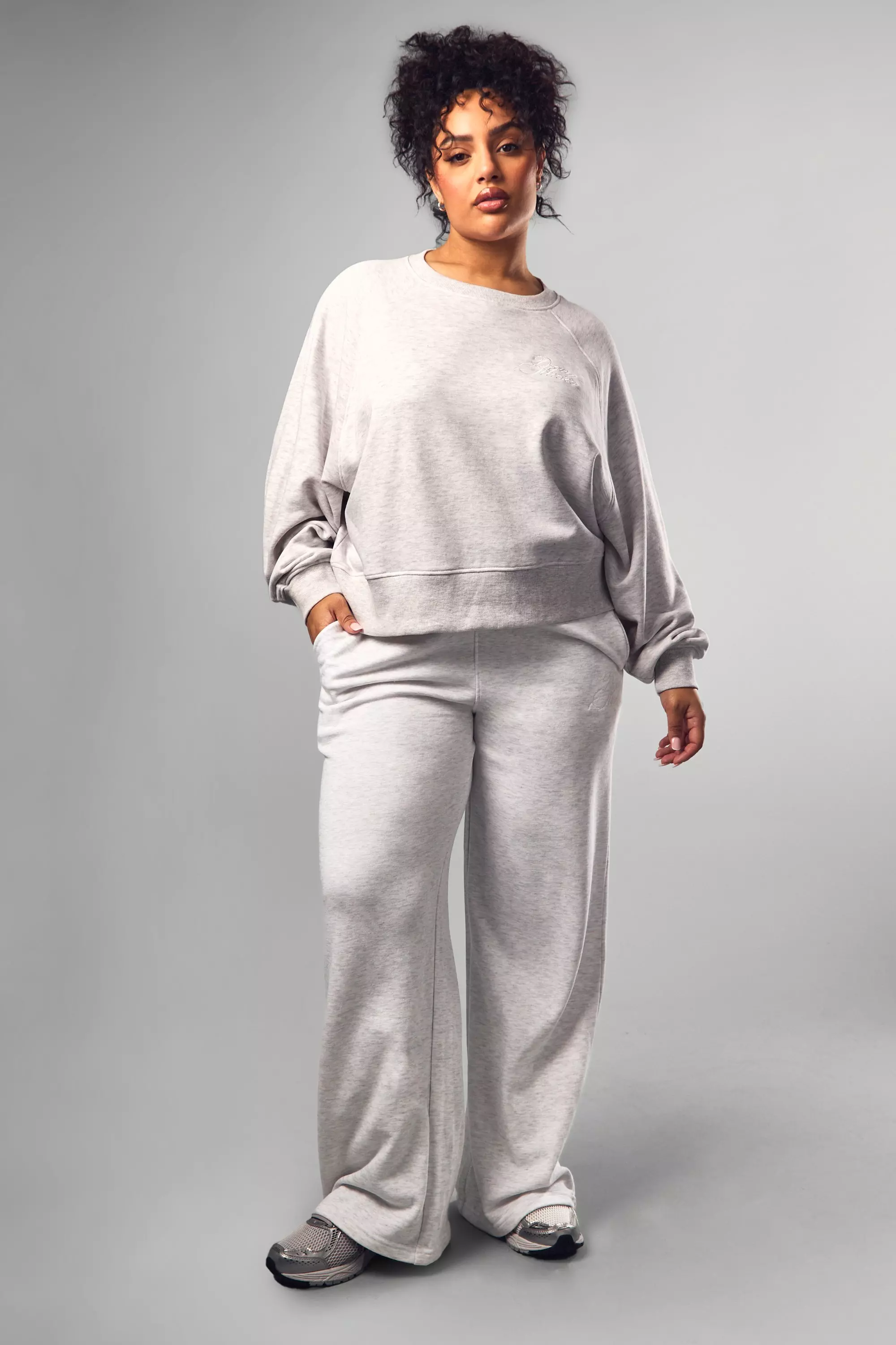 Ash grey Plus DSGN Studio Script Wide Leg Jogger alternative image