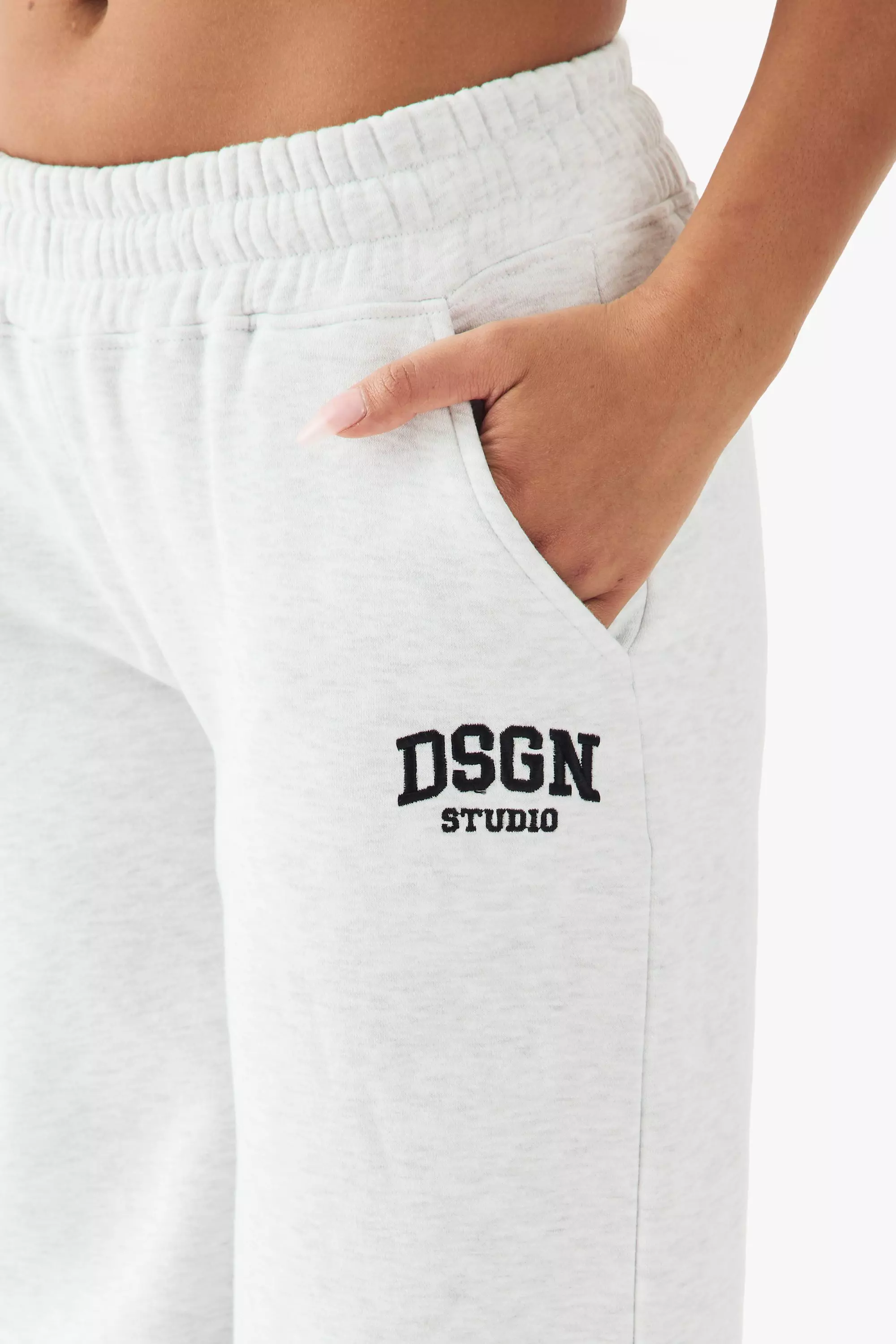 Ash grey DSGN Studio Embroidered Straight Leg Jogger alternative image