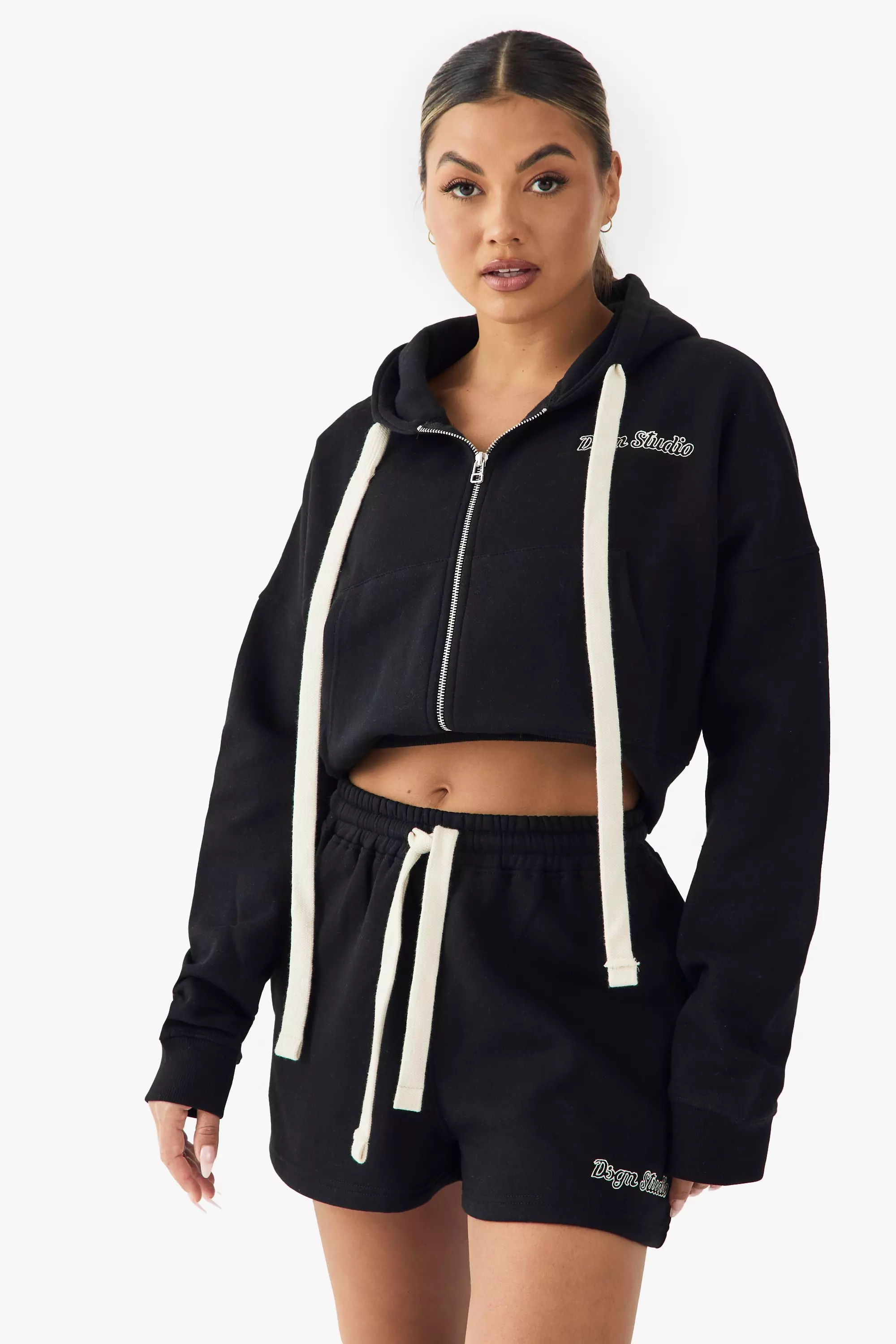 Black DSGN Studio Contrast Drawcord Sweat Short alternative image