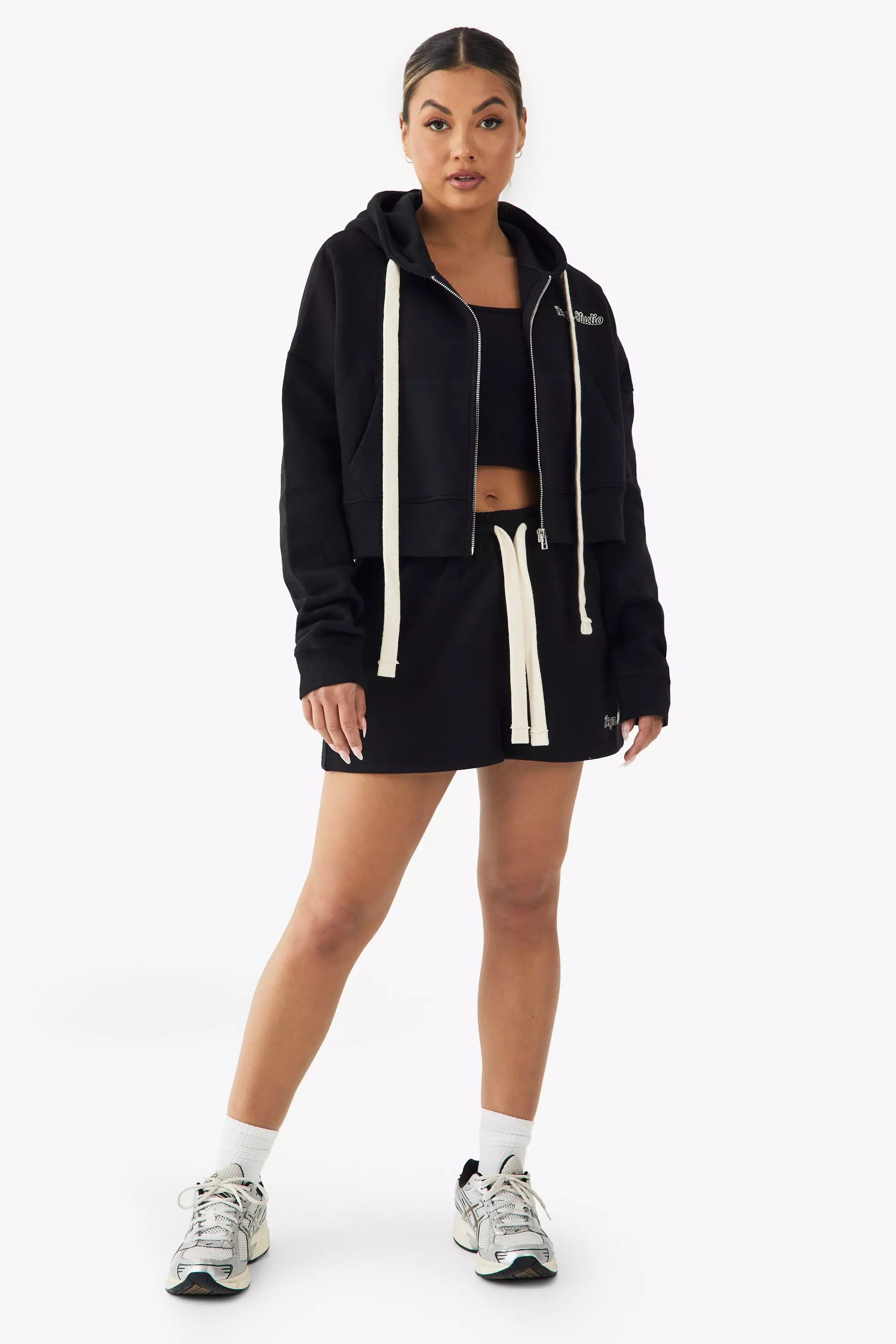 Black DSGN Studio Contrast Drawcord Sweat Short alternative image