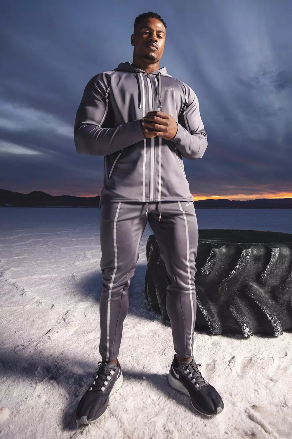 MAN Active Reflective Hooded Zip Through Tracksuit boohooMAN