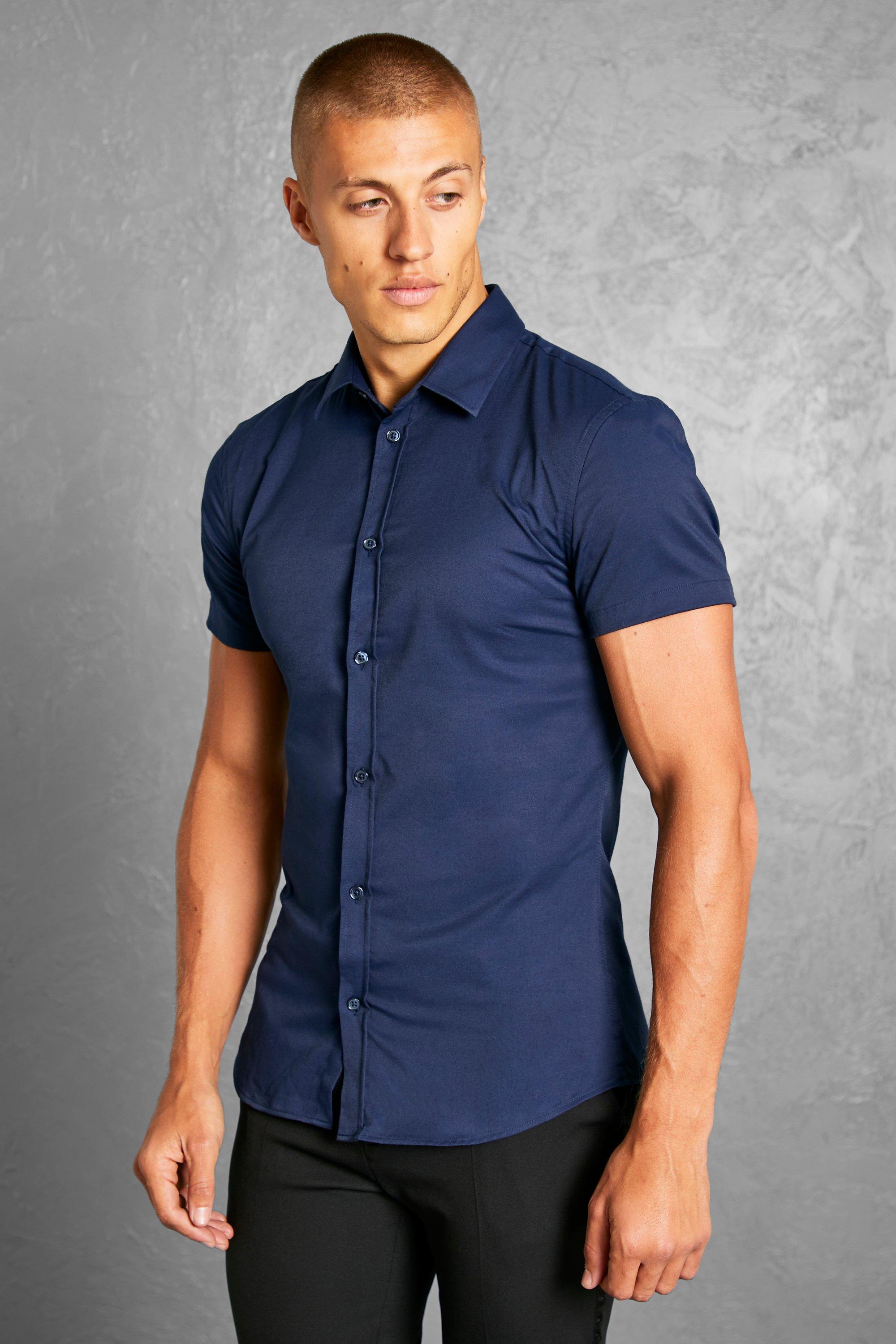 Muscle Fit Short Sleeve Shirt