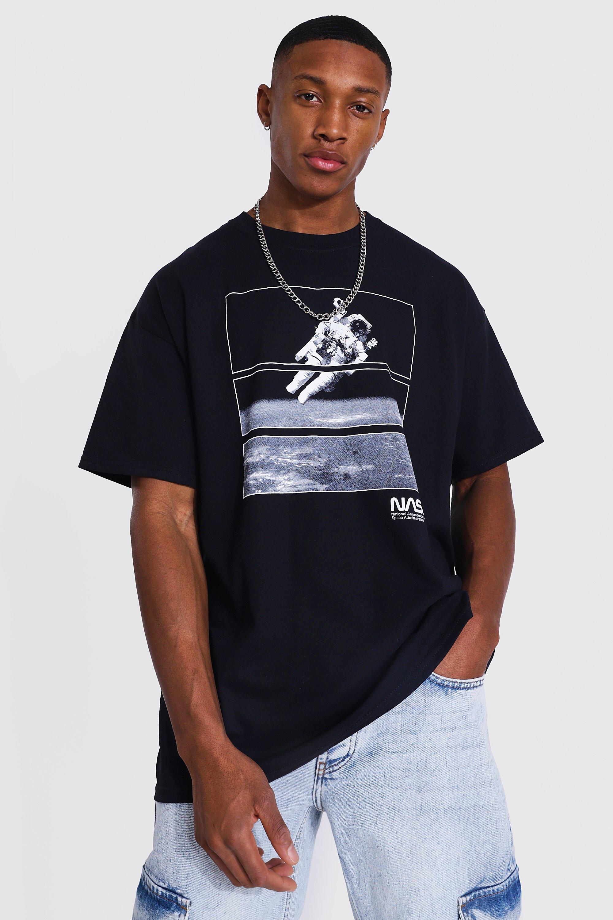 Oversized Nasa Astronaut License T-shirt | boohooMAN UK