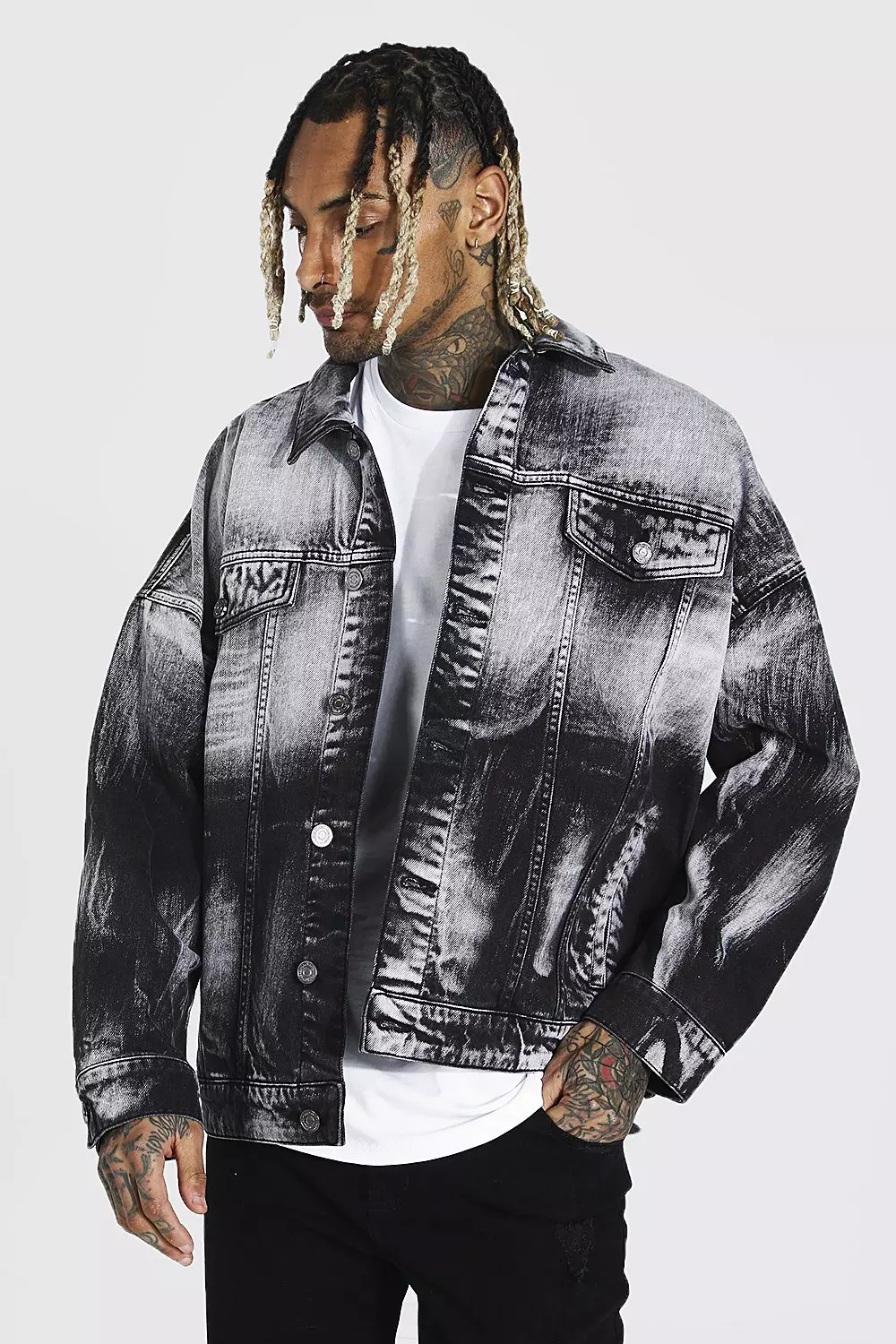 Heavily Bleached Denim Jacket boohooMAN IE