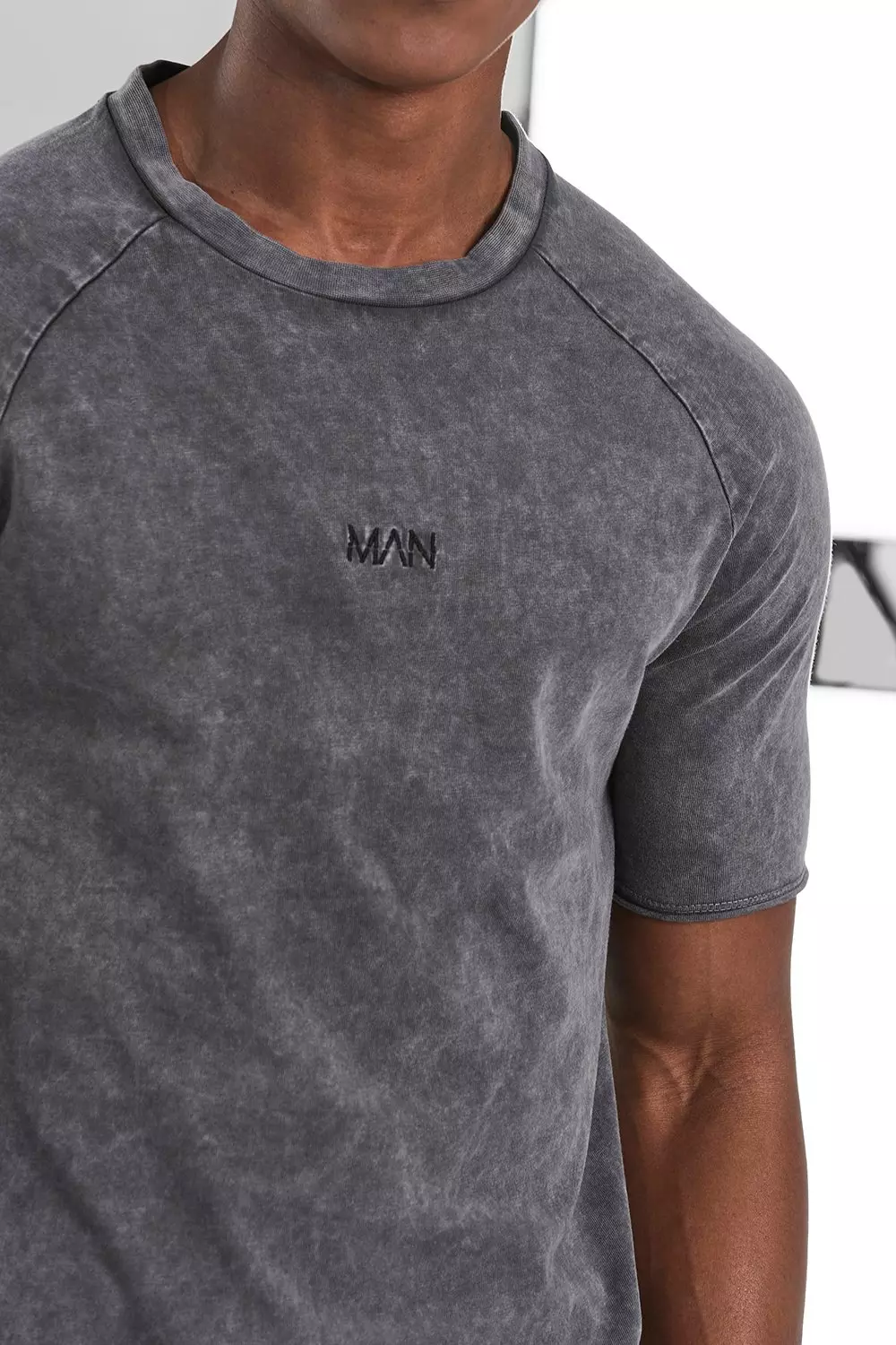 Charcoal Man Active Acid Wash Gym Raw Edge T-shirt alternative image