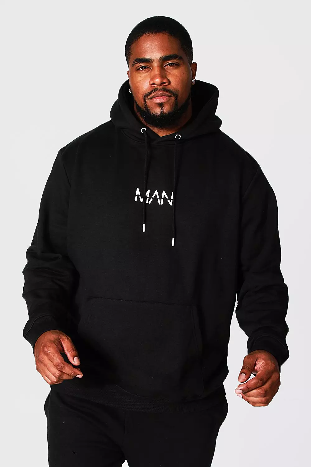 【boohooMAN】Active Regular Fit Badge Hoodie★関税・送料込★ Man Active Regular Fit Badge Hoodie | boohooMAN USA