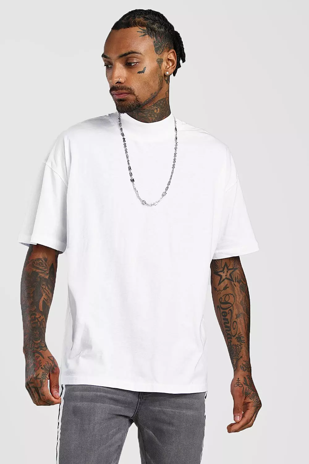 Oversized T-Shirt With Extended Neck alternative image