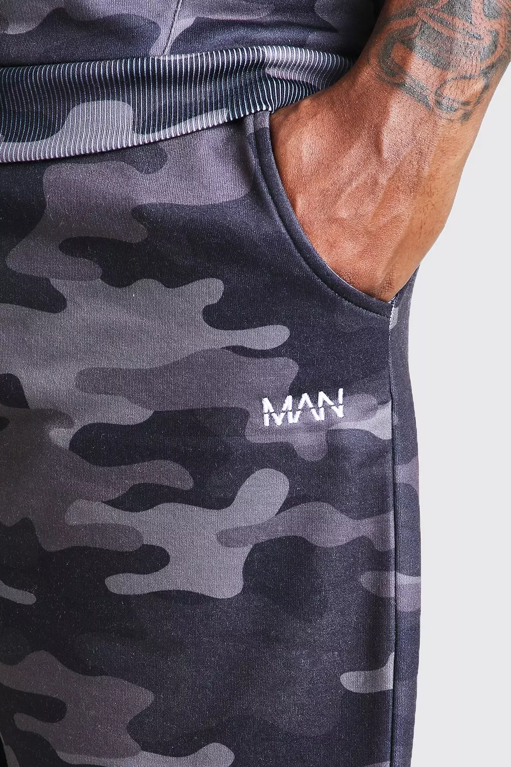 Plus Size Sleeveless Hoodie And Short Set boohooMAN UK