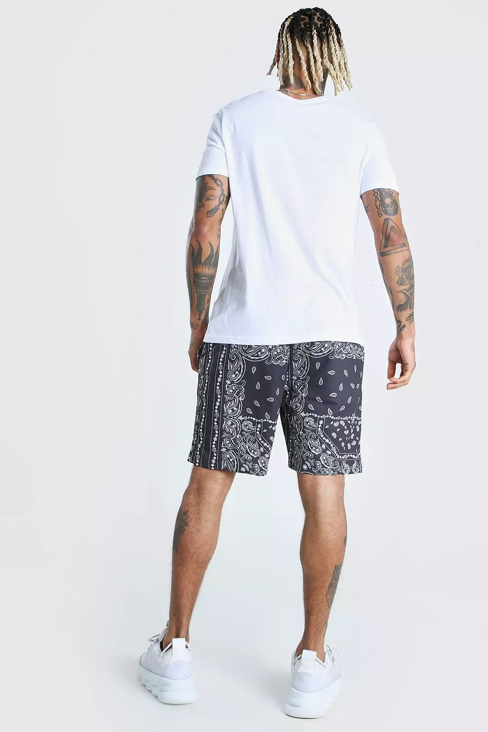 mzz23318_black_xl_1?$