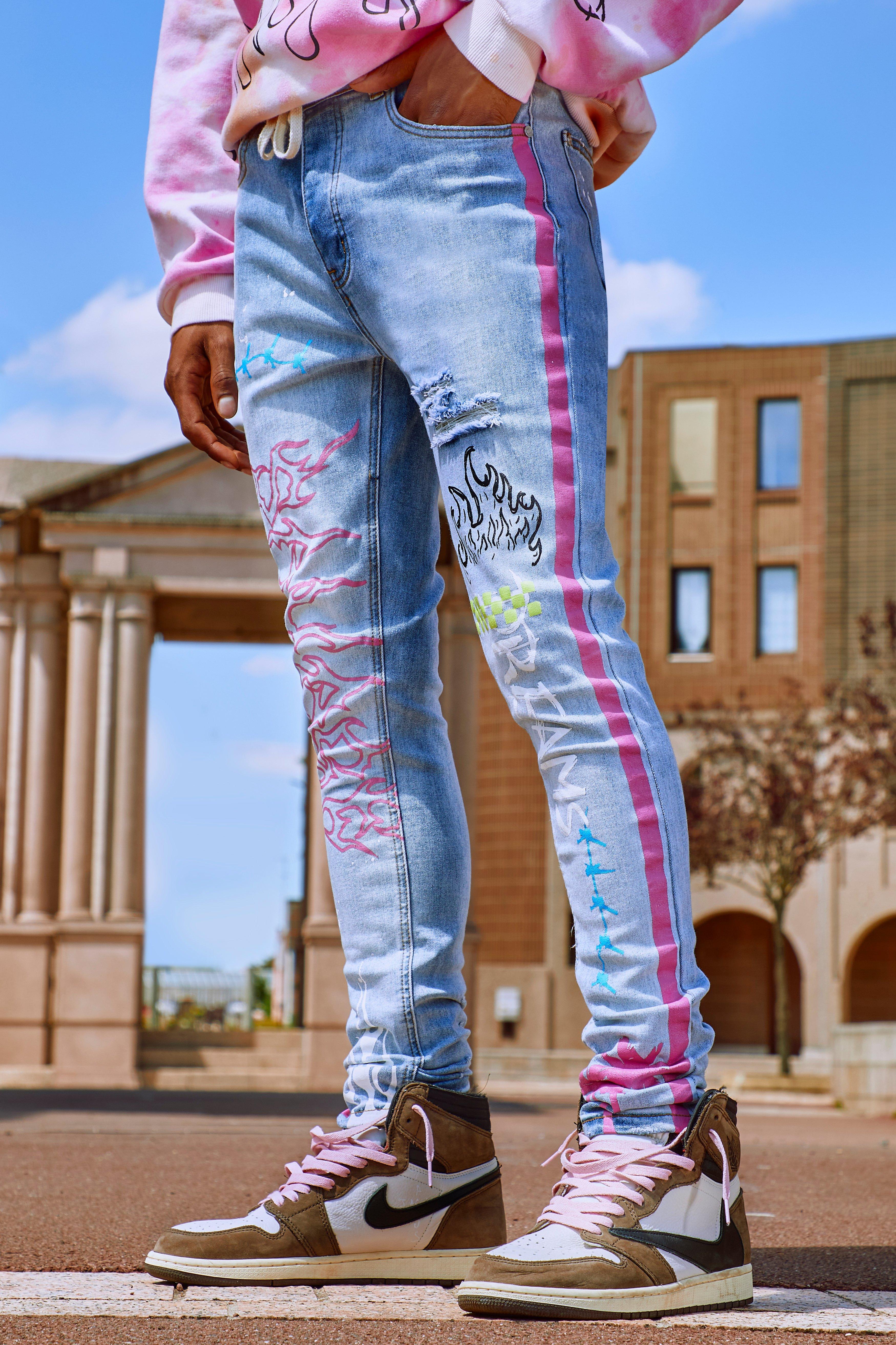 Super Skinny Jeans With Graffiti Print Boohooman