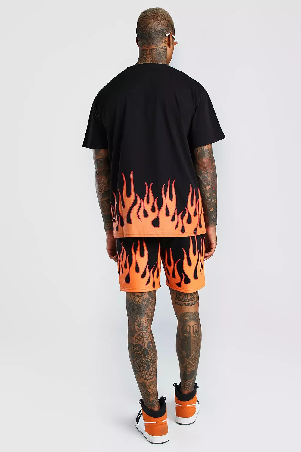Official MAN Flame Print T-Shirt And Short Set alternative image