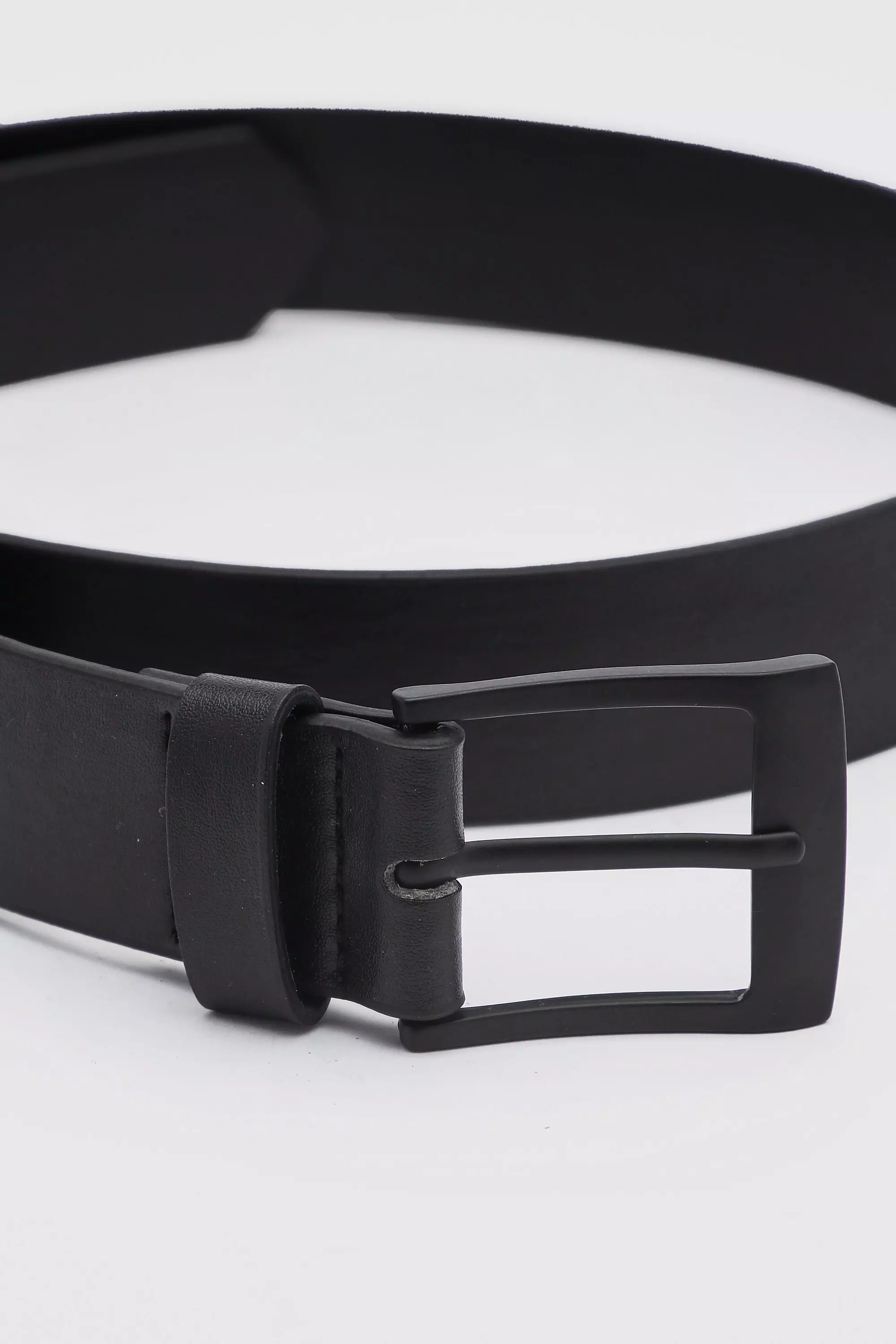 Matte Black Rectangle Buckle Leather Look Belt alternative image