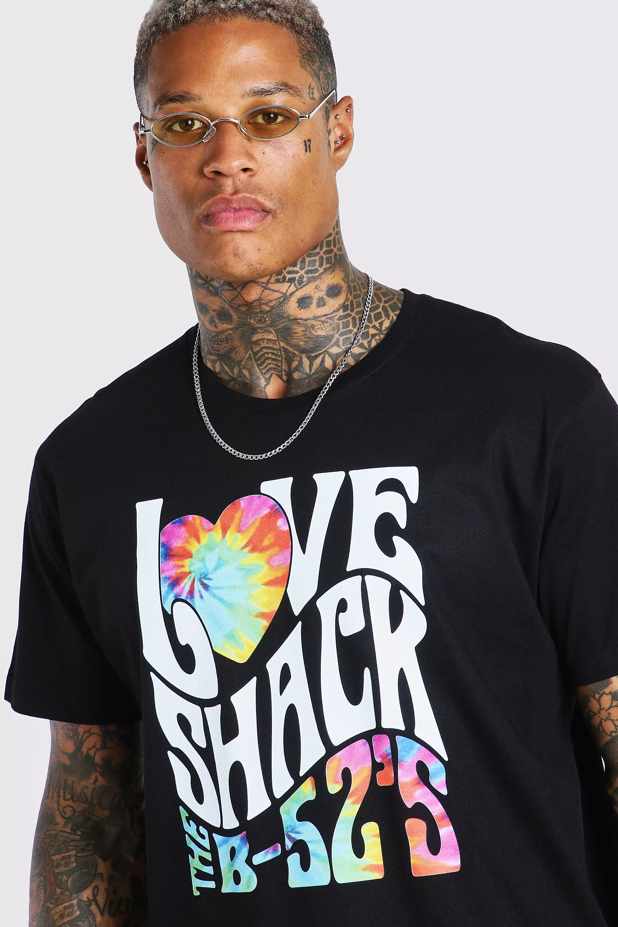 Oversized The B52'S Love Shack License T-Shirt alternative image