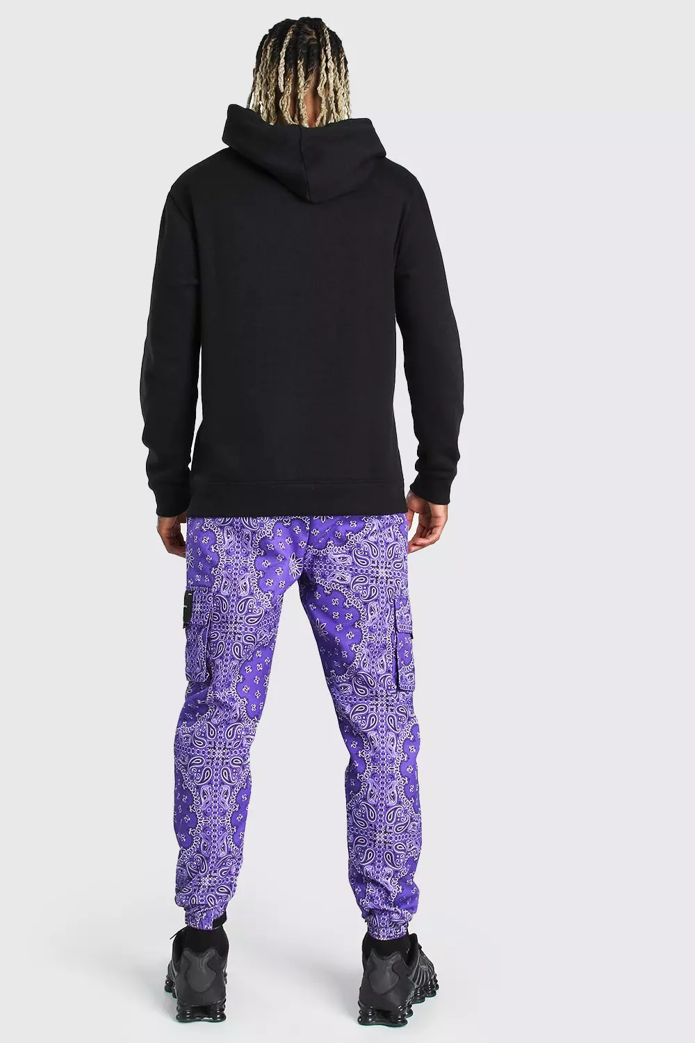 Official Man Twill Belted Bandana Cargo Pants | boohooMAN USA