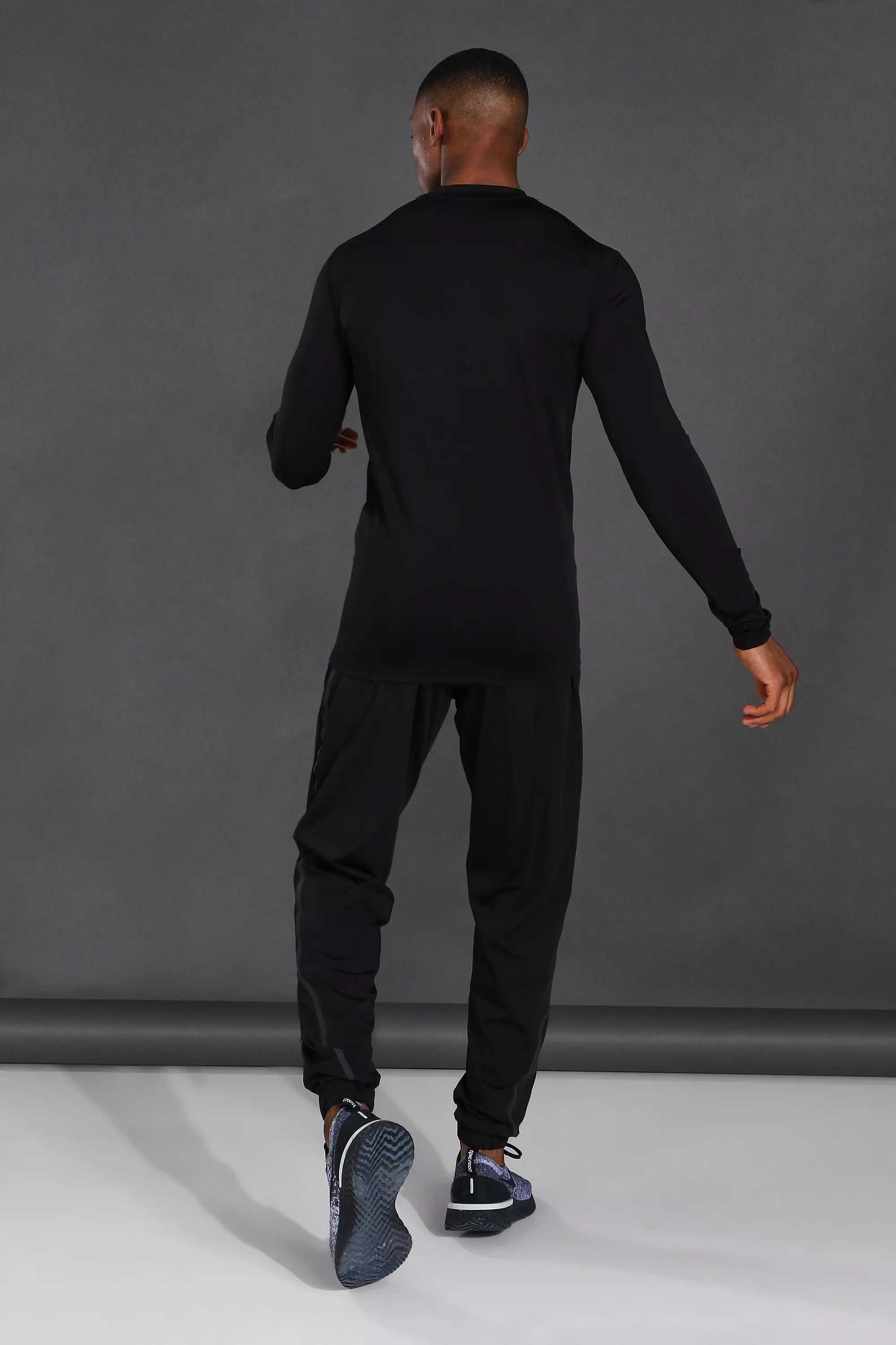 Black Man Active Compression Long Sleeve T-shirt alternative image