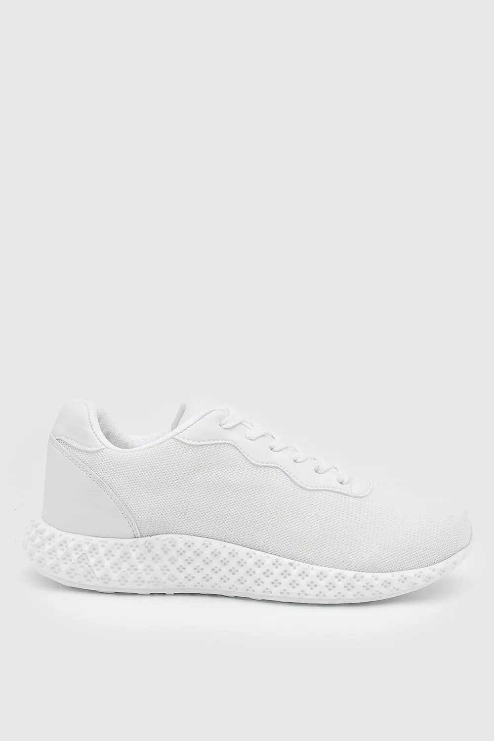 White Trainers boohooMAN IE
