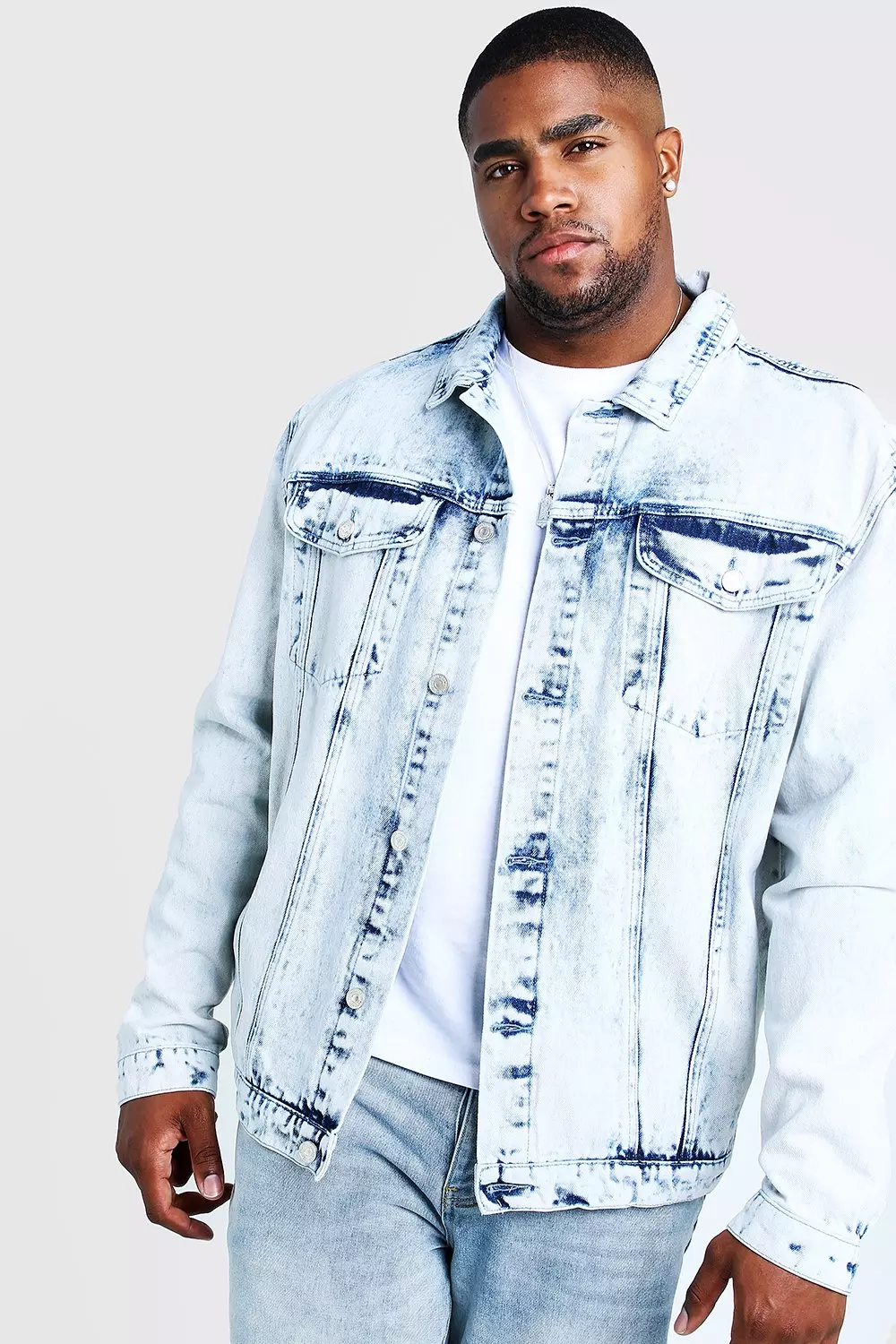 Plus Size Denim Jacket In Acid Wash boohooMAN