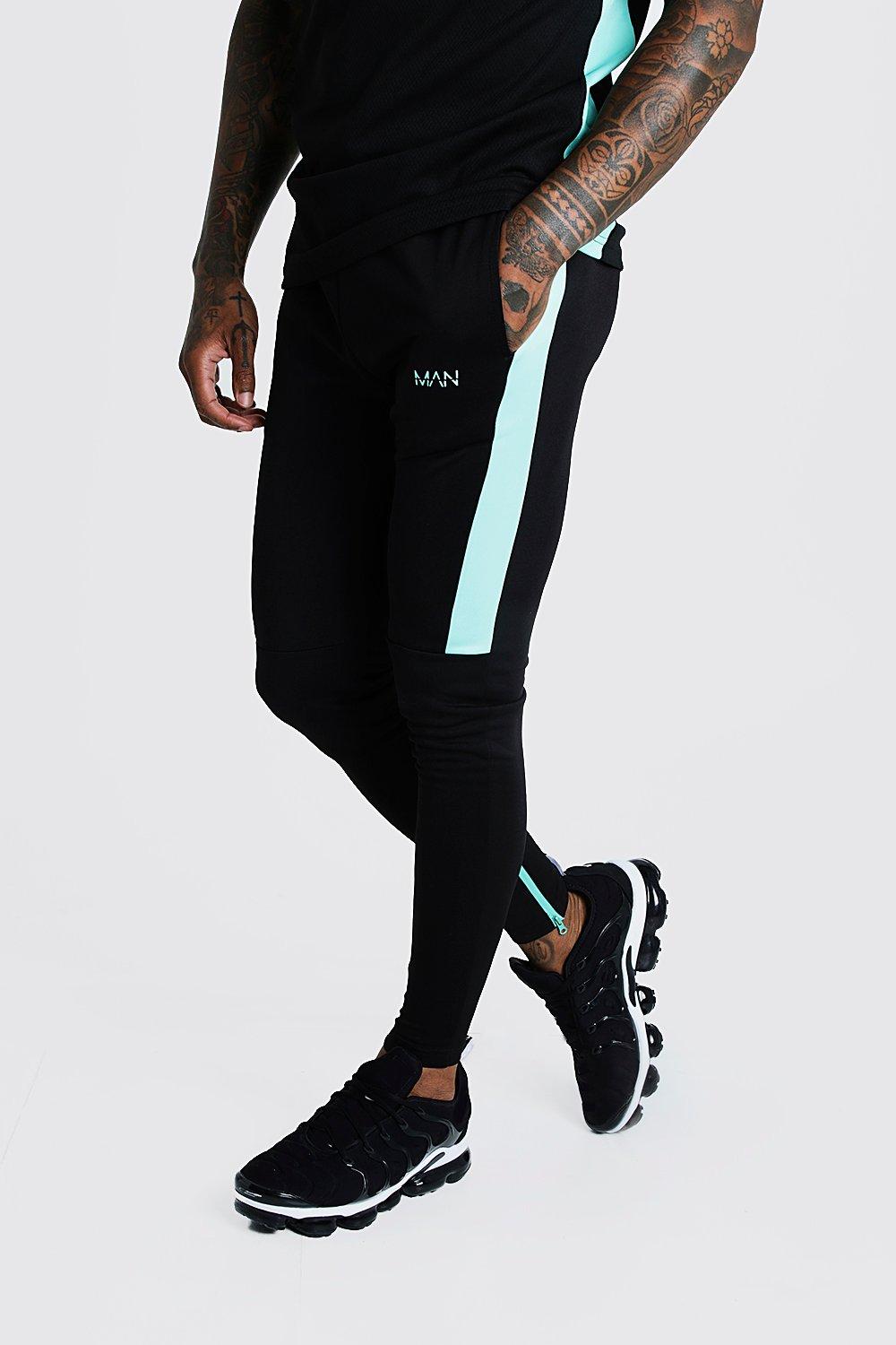 boohooman slim fit joggers