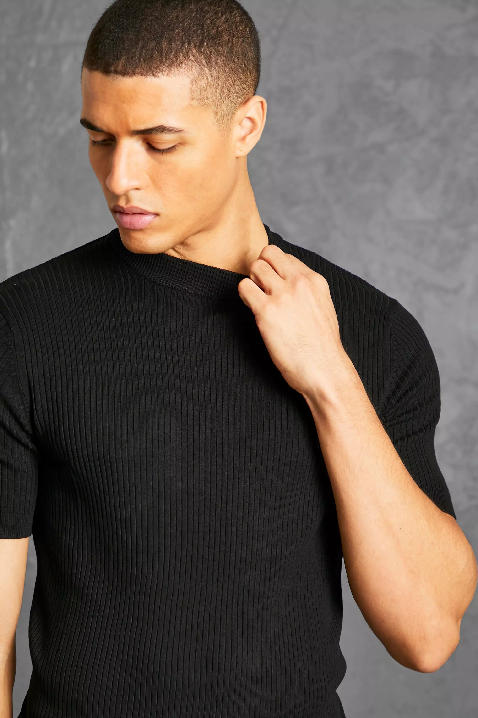 Short Sleeve Turtle Neck Rib Knitted T shirt boohooMAN