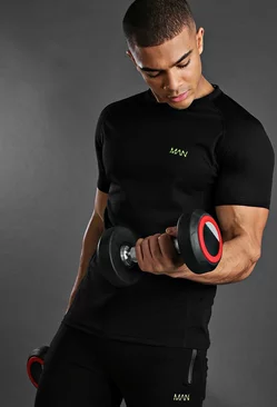 Black MAN Active Muscle Fit Raglan T-Shirt