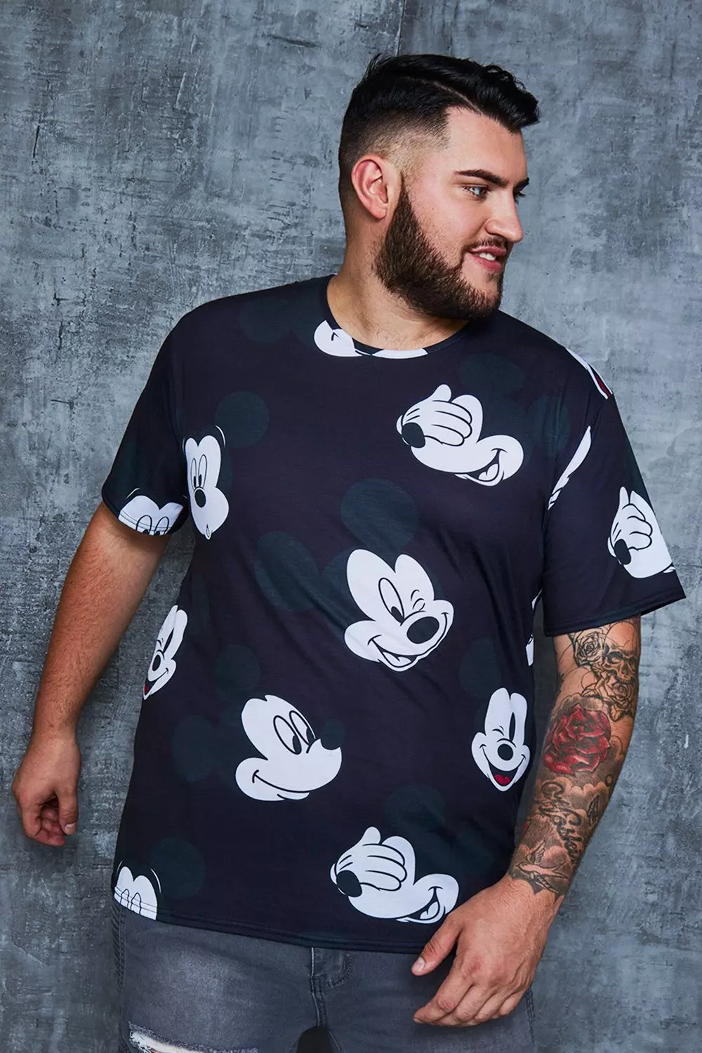Plus Size Disney Mickey Print T Shirt boohooMAN IE