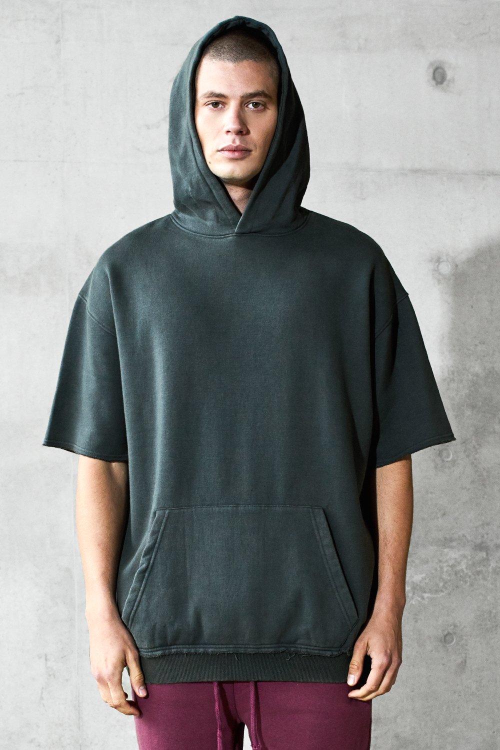 oversized sleeve hoodie