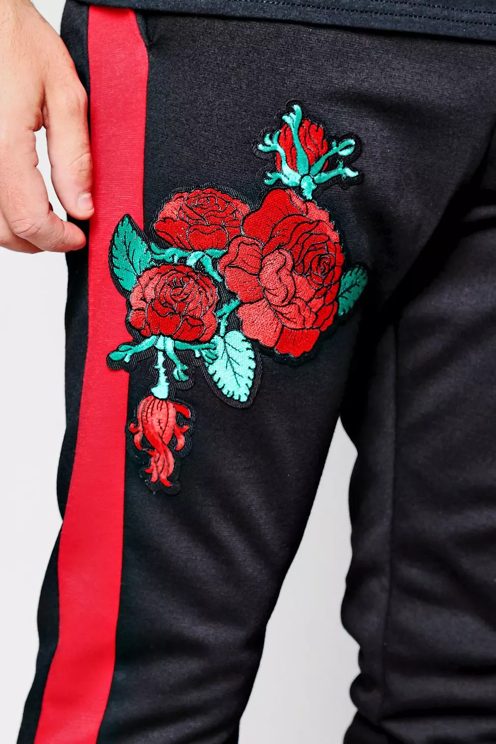 Skinny Fit Floral Embroidered Jogger alternative image
