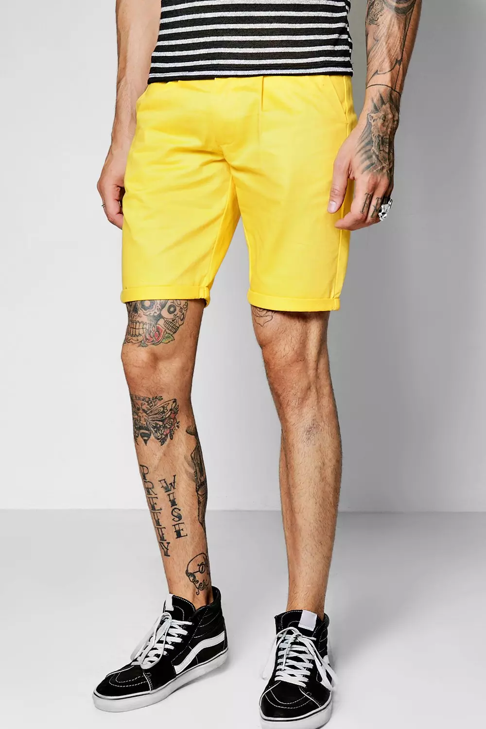 Mustard Skinny Chino Short boohooMAN UK