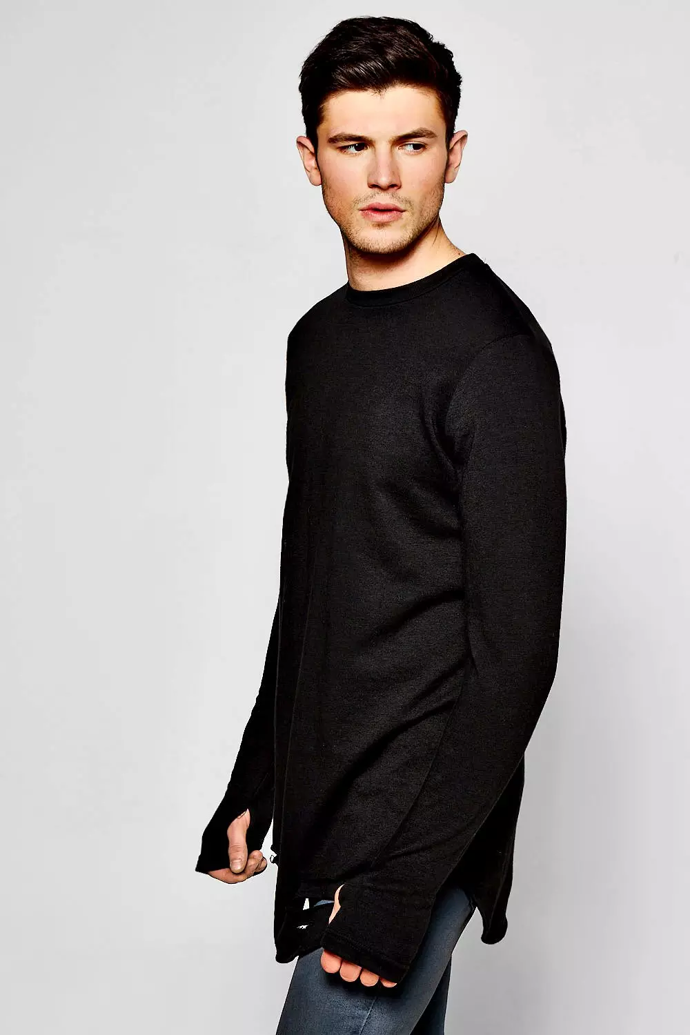 Distressed Curve Hem Sweater With Thumb Hole boohooMAN USA