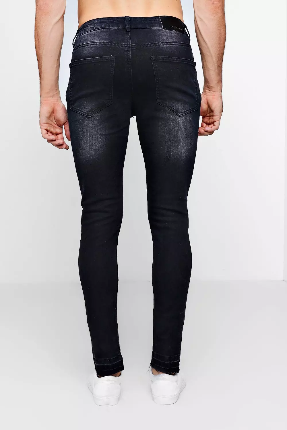 Super Skinny Raw Edge Distressed Jeans alternative image