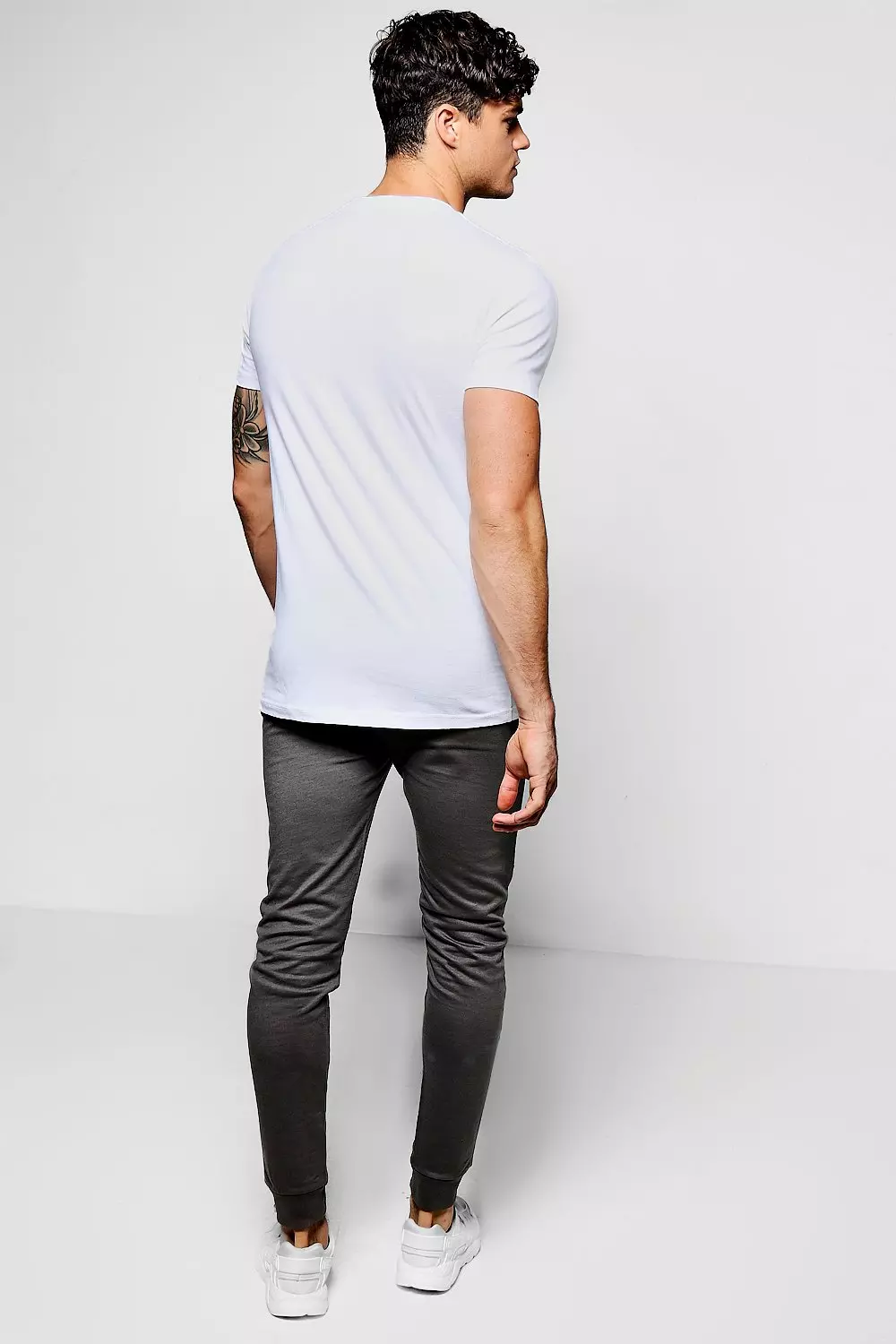 Sand Short Sleeve MAN Muscle Fit T-Shirt alternatieve afbeelding