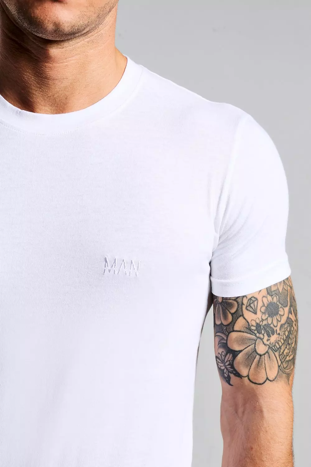 Sand Short Sleeve MAN Muscle Fit T-Shirt alternatieve afbeelding