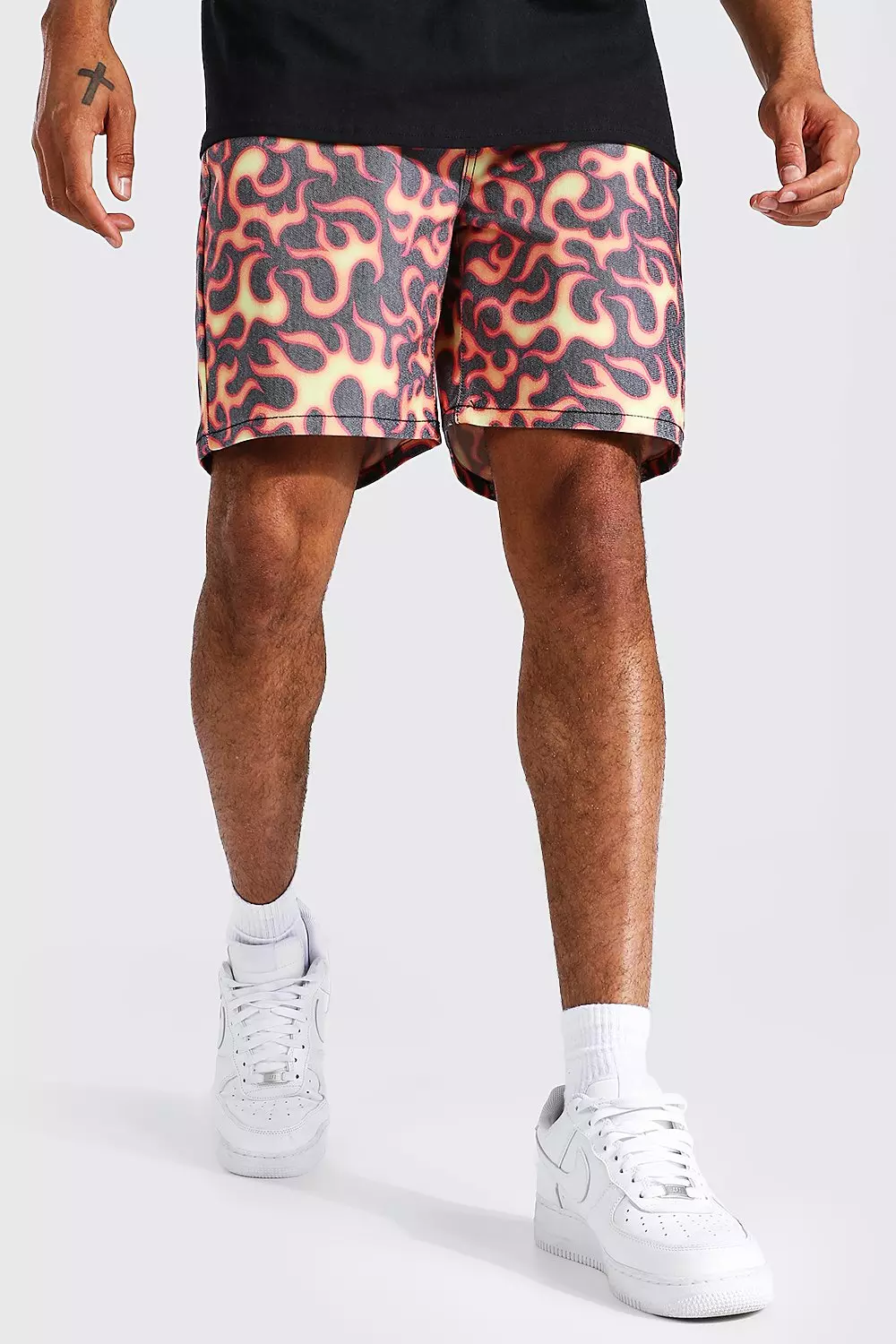 Relaxed Fit Flame Print Denim Short boohooMAN UK