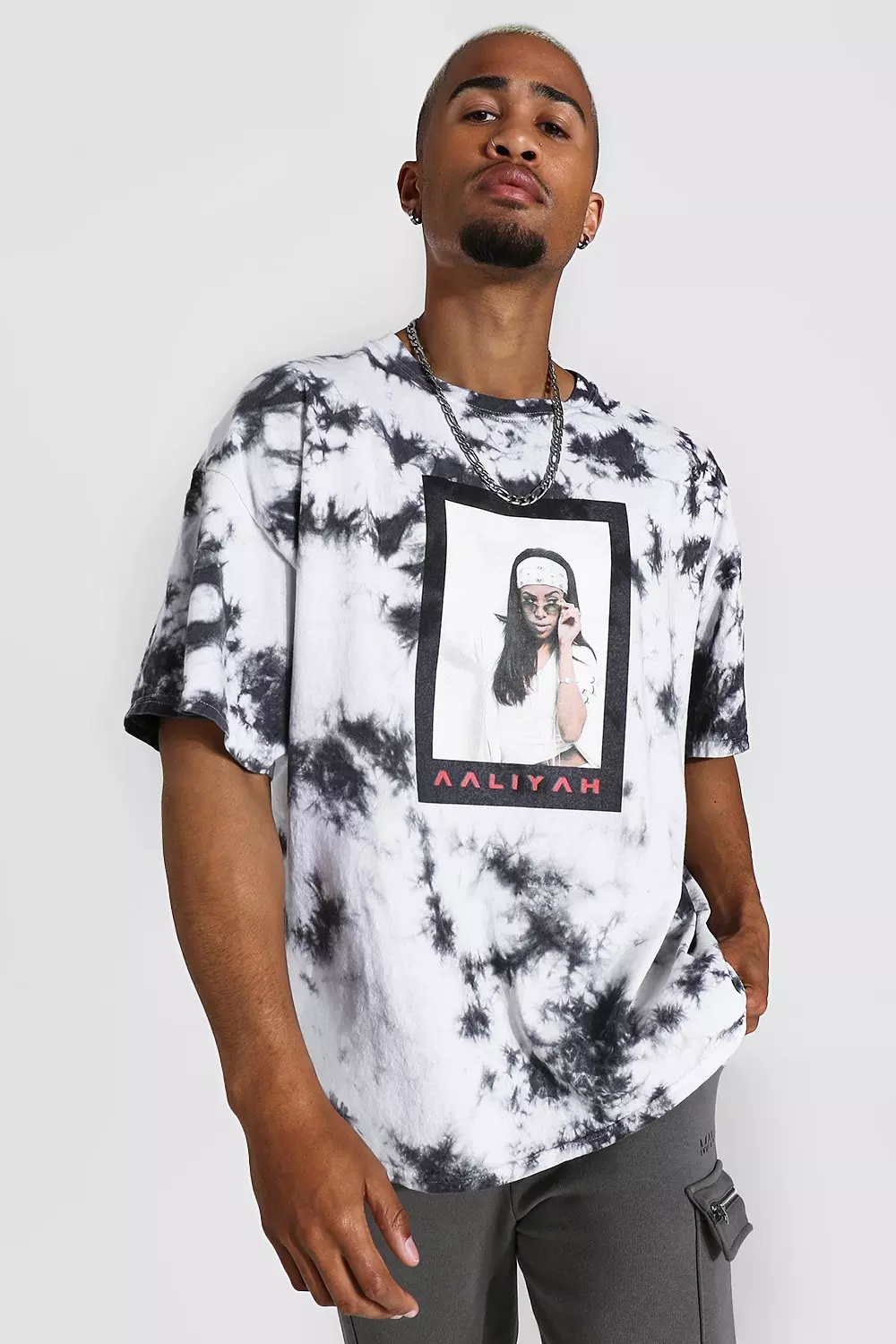 Grey Oversized Aaliyah Tie Dye License T-shirt alternative image