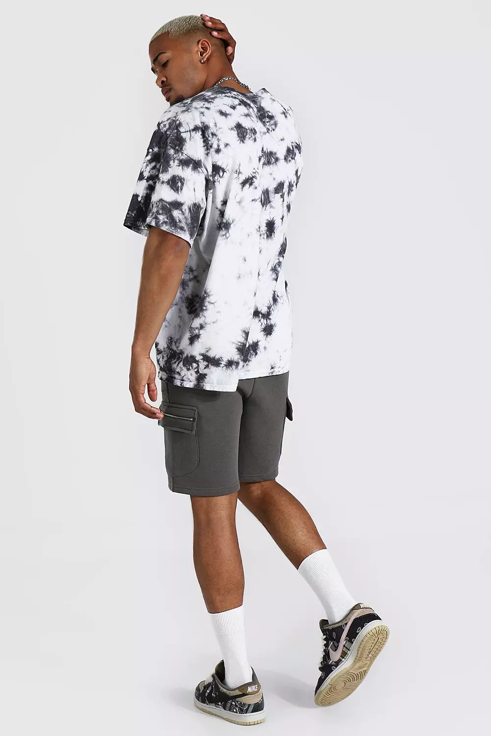 Grey Oversized Aaliyah Tie Dye License T-shirt alternative image