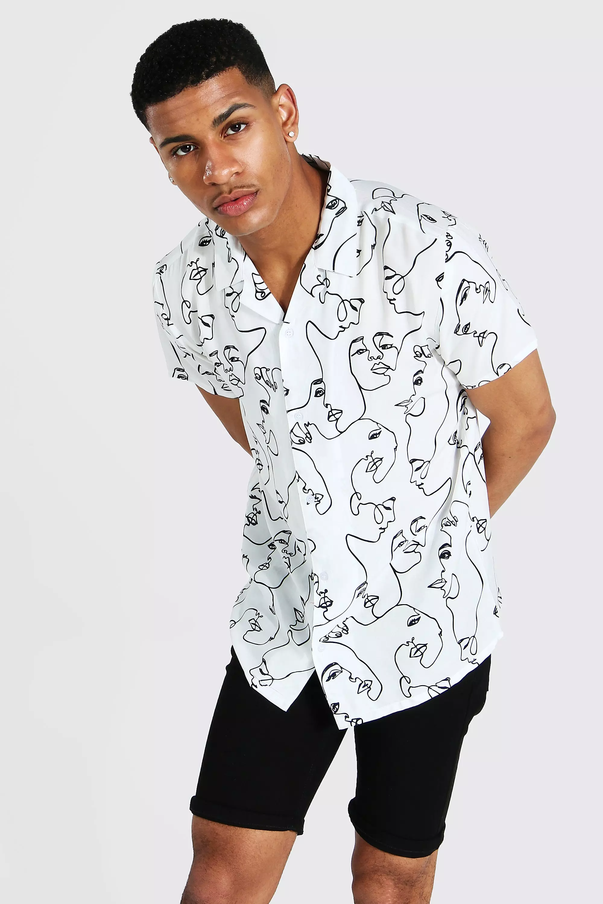White Short Sleeve Face Print Viscose Revere Shirt alternative image