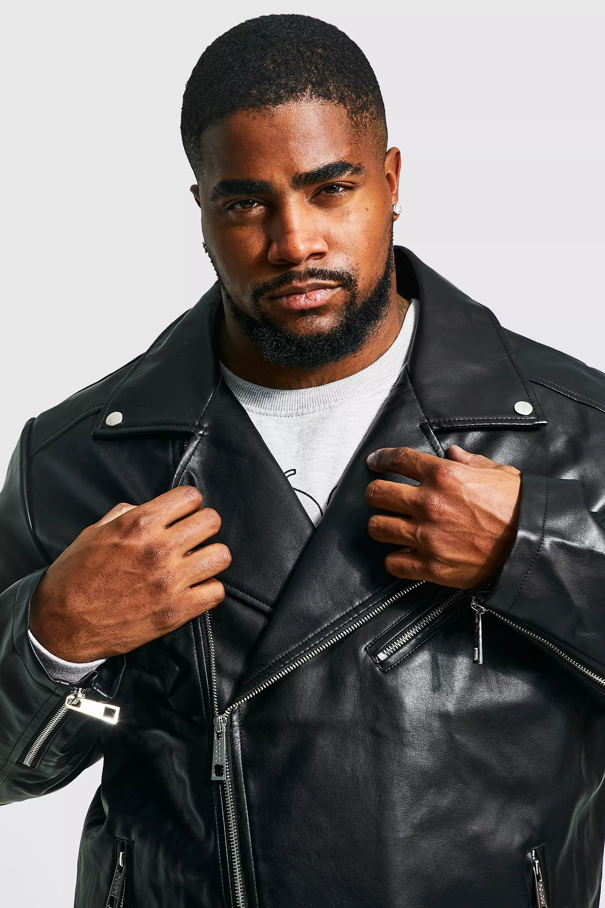 Black Plus Size Leather Look Biker Jacket alternatieve afbeelding