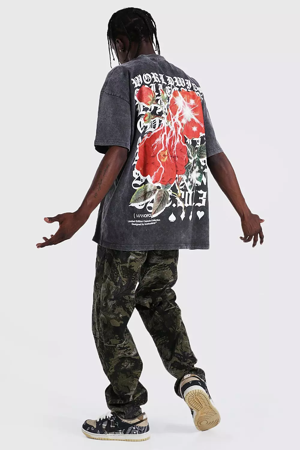Oversized Floral Washed Extended Neck T-shirt | boohooMAN