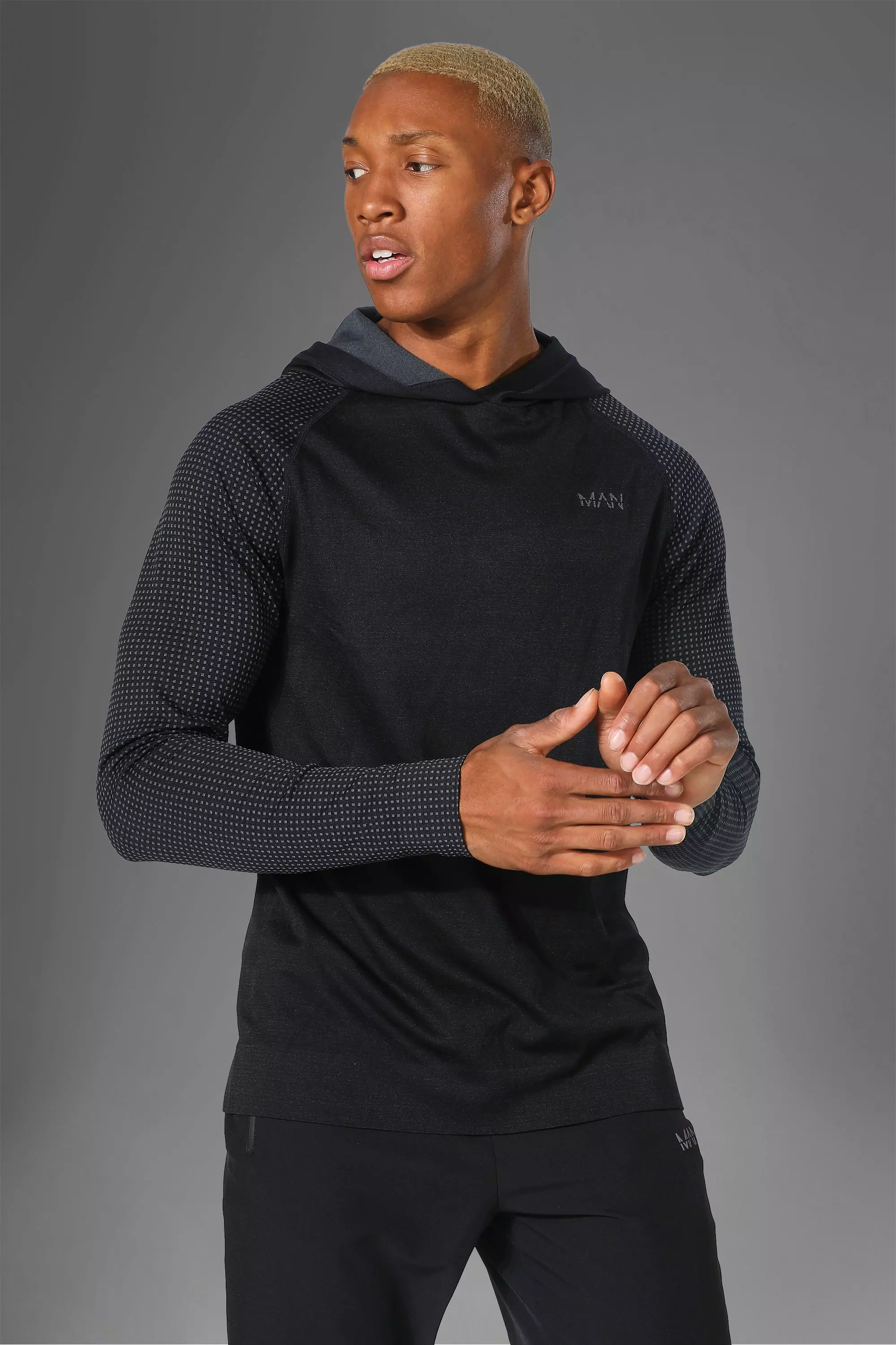 Man Active Gym Muscle Fit Seamless Hoodie boohooMAN