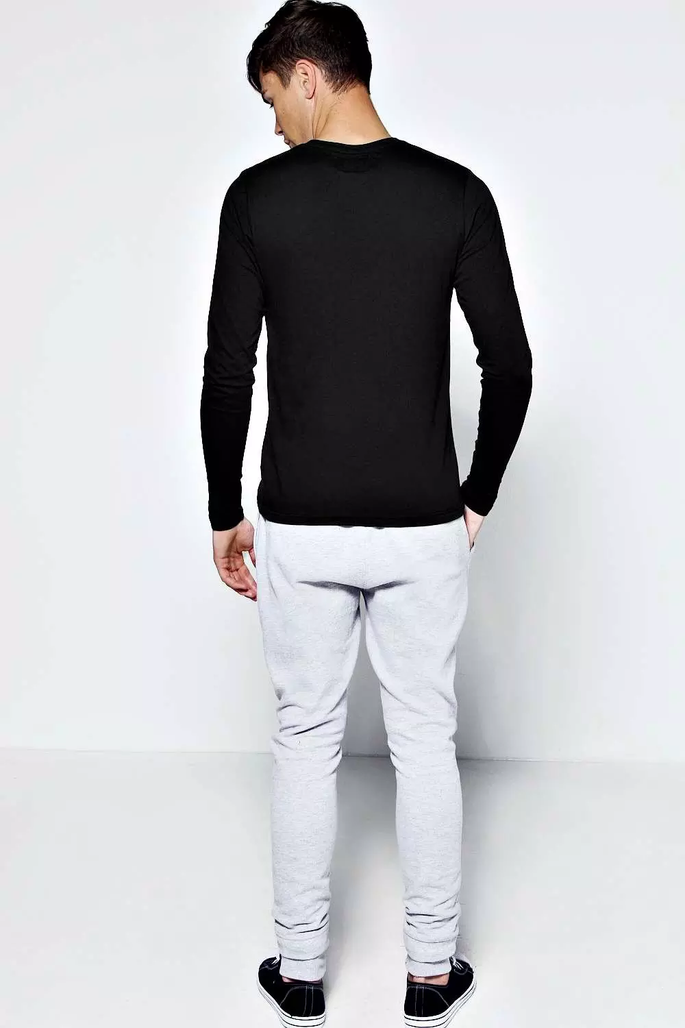 Basic Long Sleeve Crew Neck T Shirt alternative image