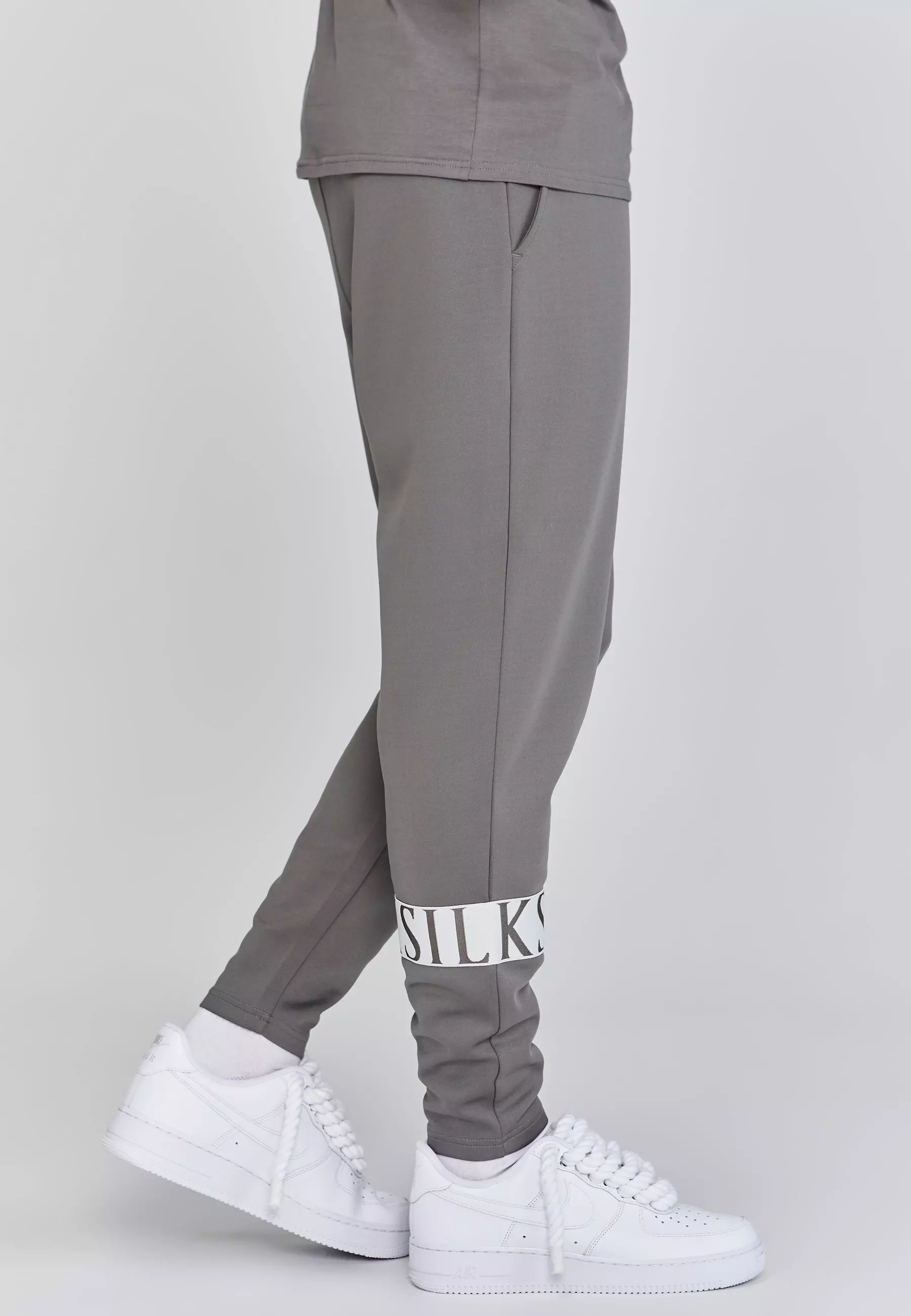 Grey Dynamic Joggers alternative image