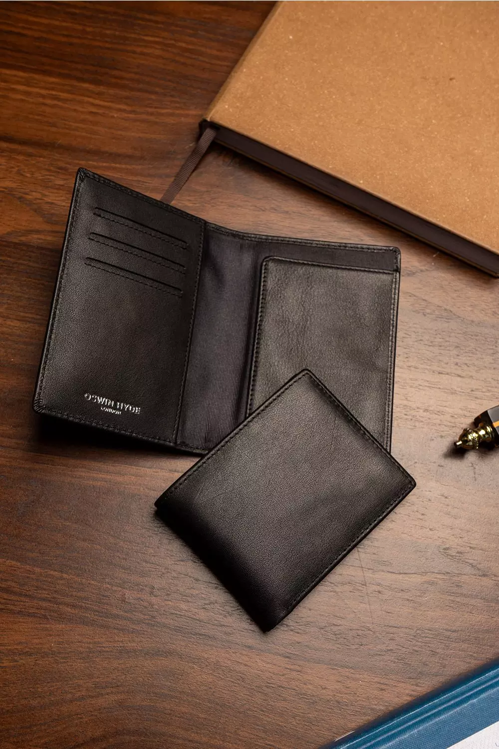 Oxford Bifold Wallet alternative image