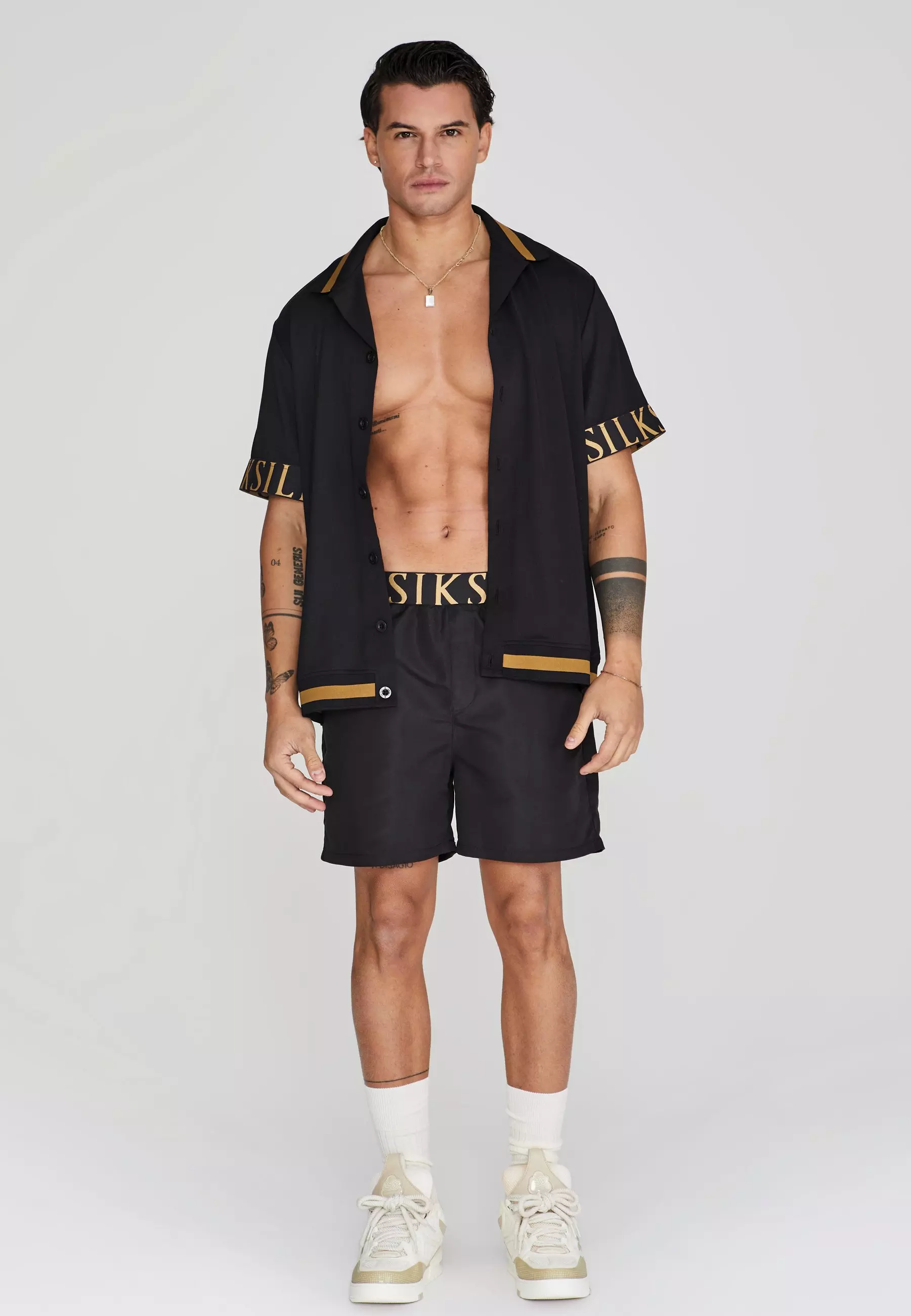 Black Dynamic Bowling Shirt alternative image