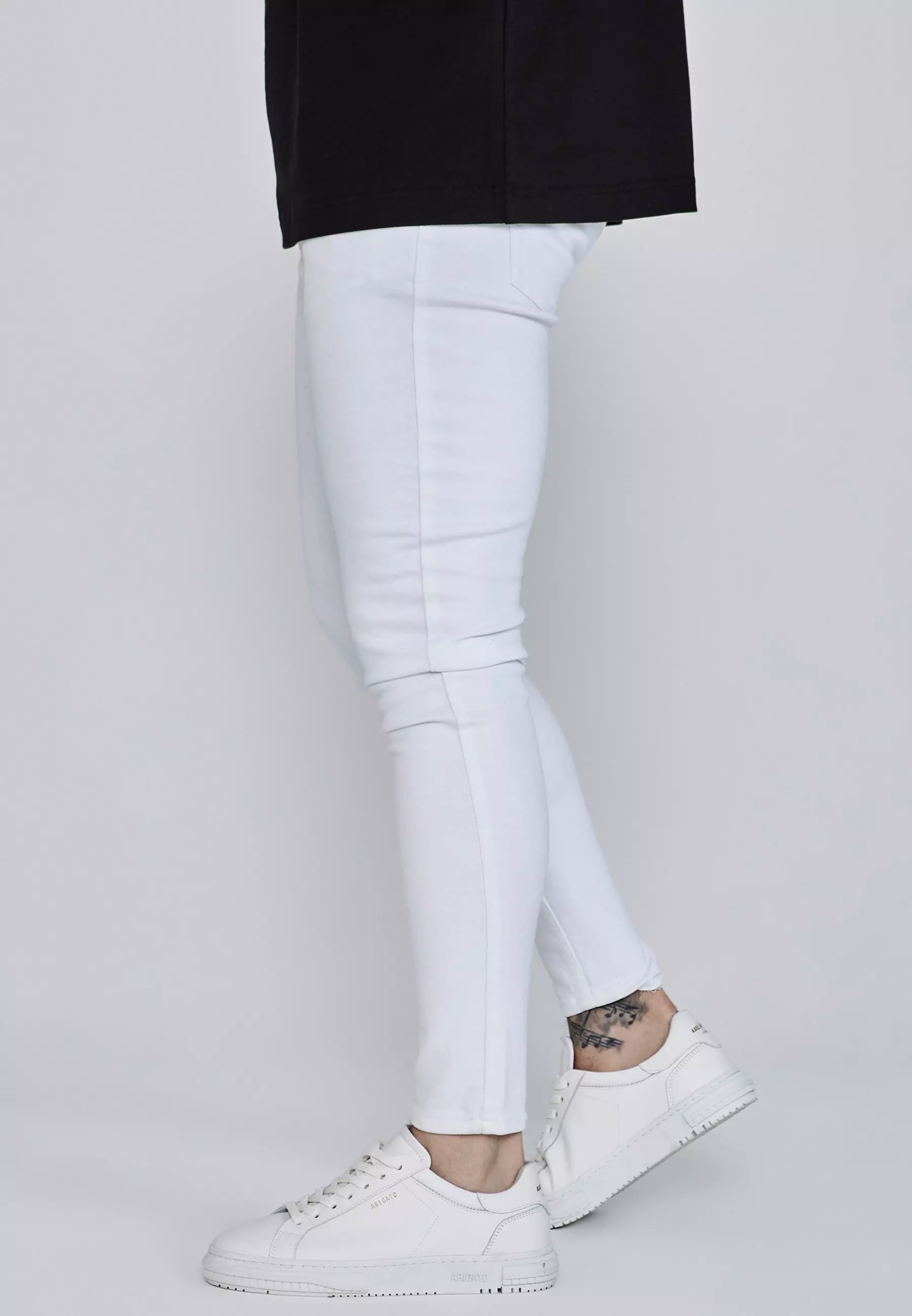 White Skinny Jeans alternative image