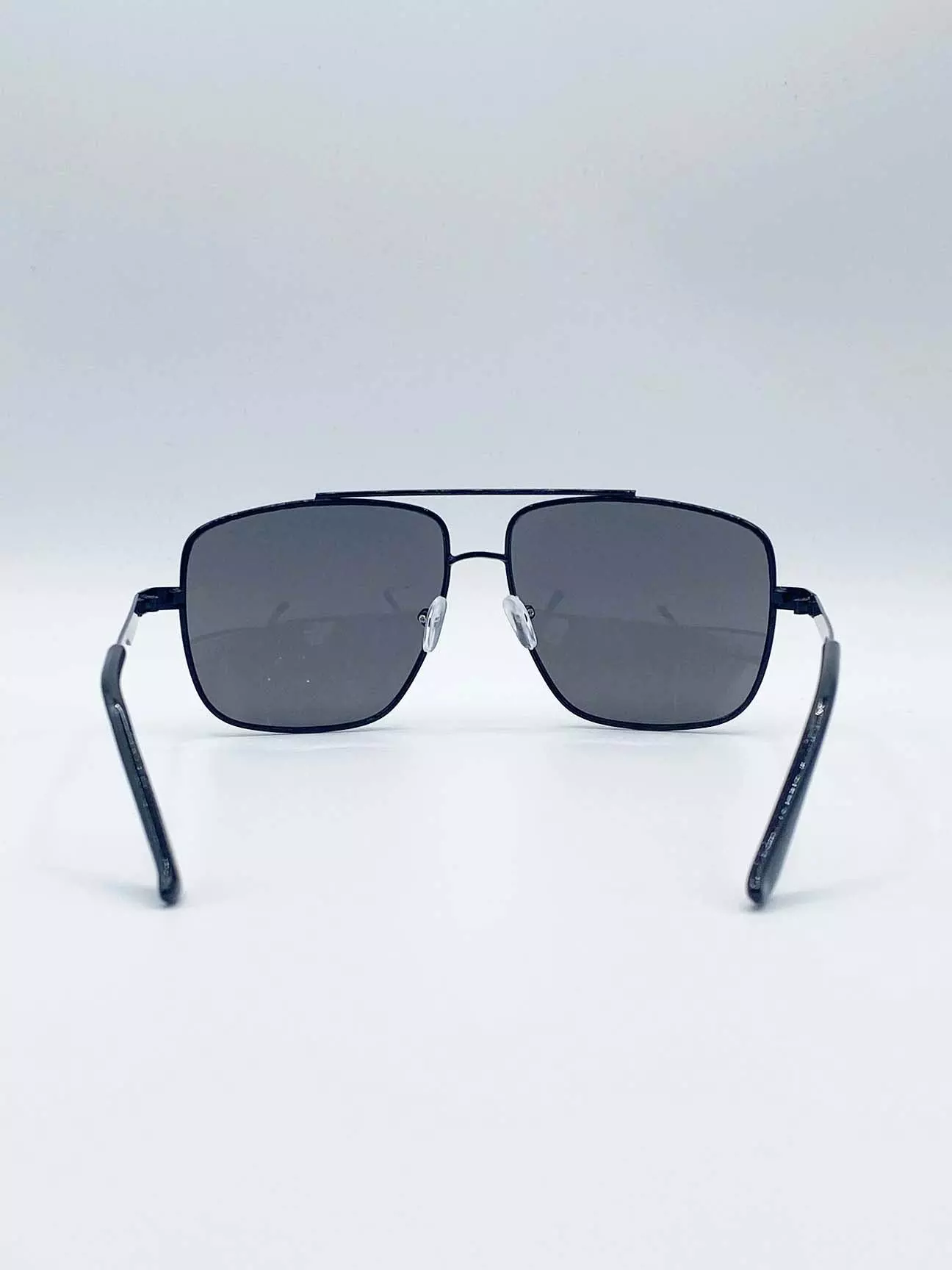 Square Sunglasses In Black alternative image