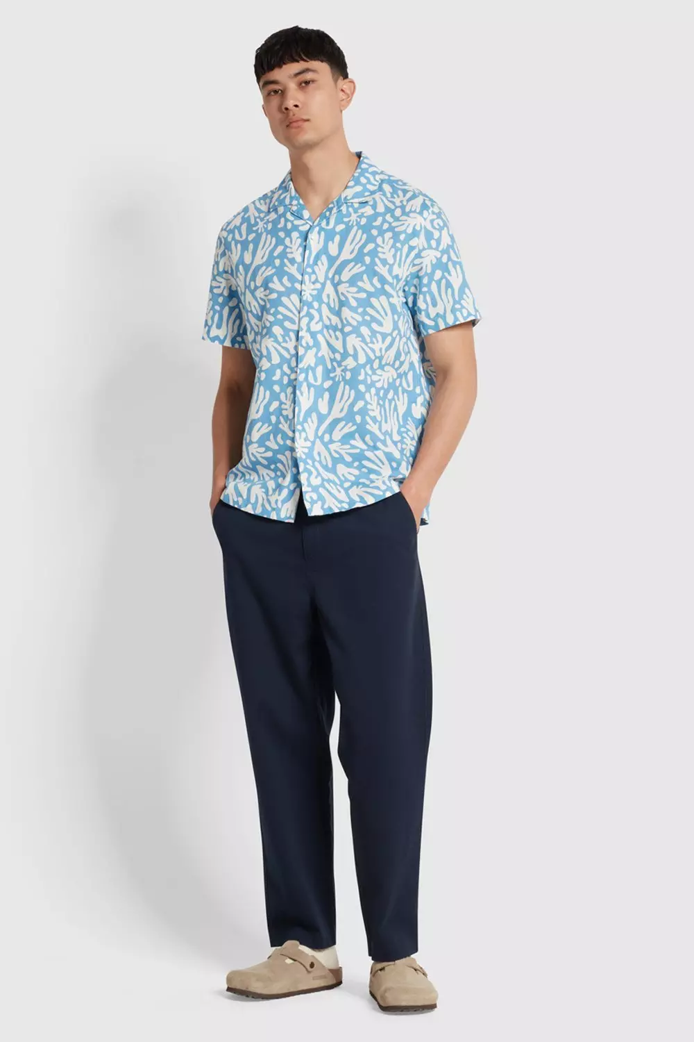 Saunders Short Sleeve Revere Shirt Blue alternative image